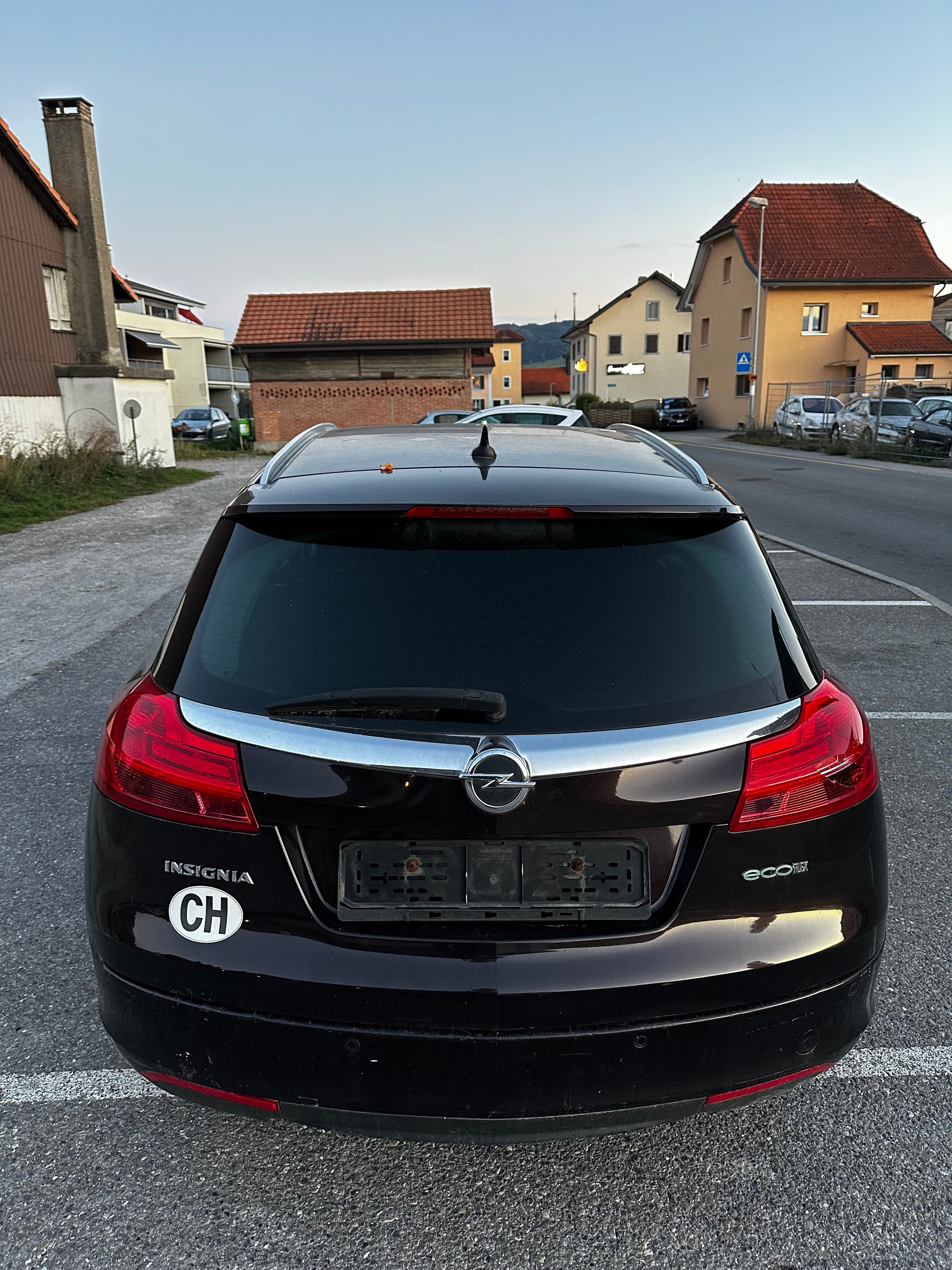OPEL Insignia Sports Tourer 1.4 Turbo-image-4