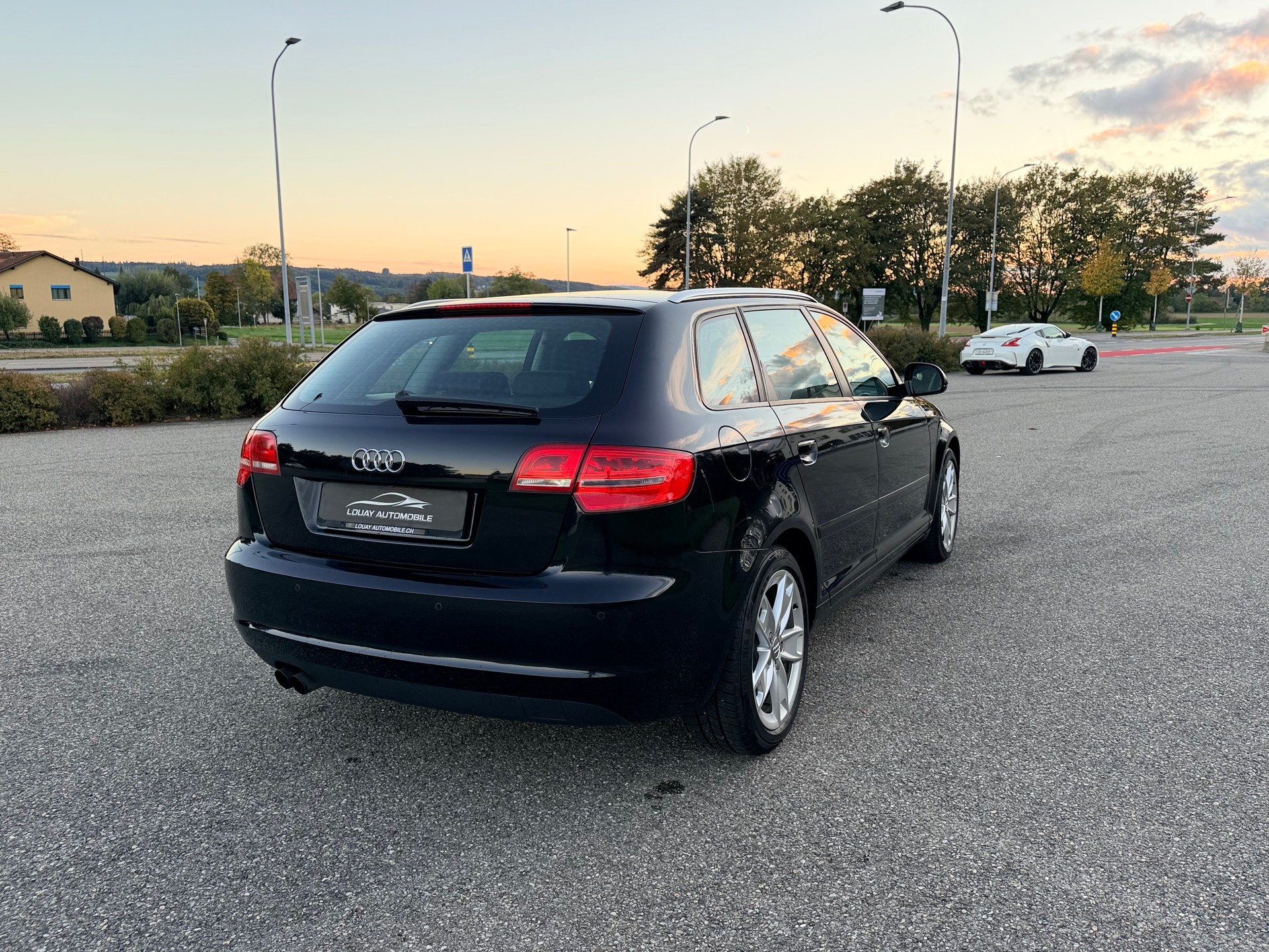 AUDI A3 Sportback 1.8 TFSI Attraction-image-12