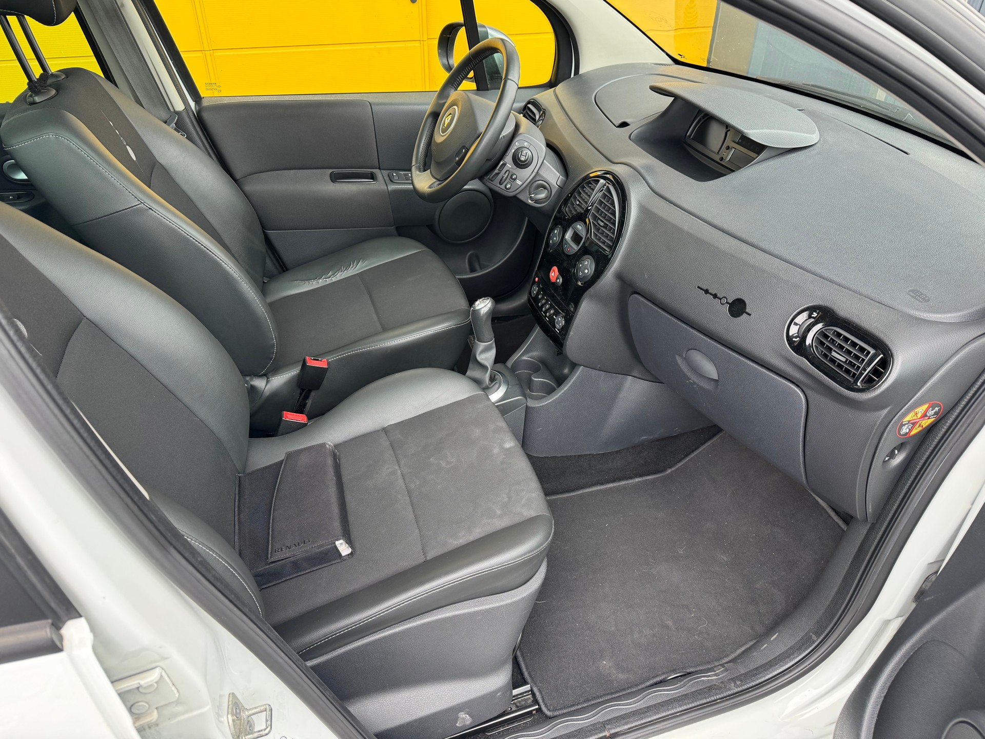 RENAULT Modus 1.5 dCi Night&Day-image-14