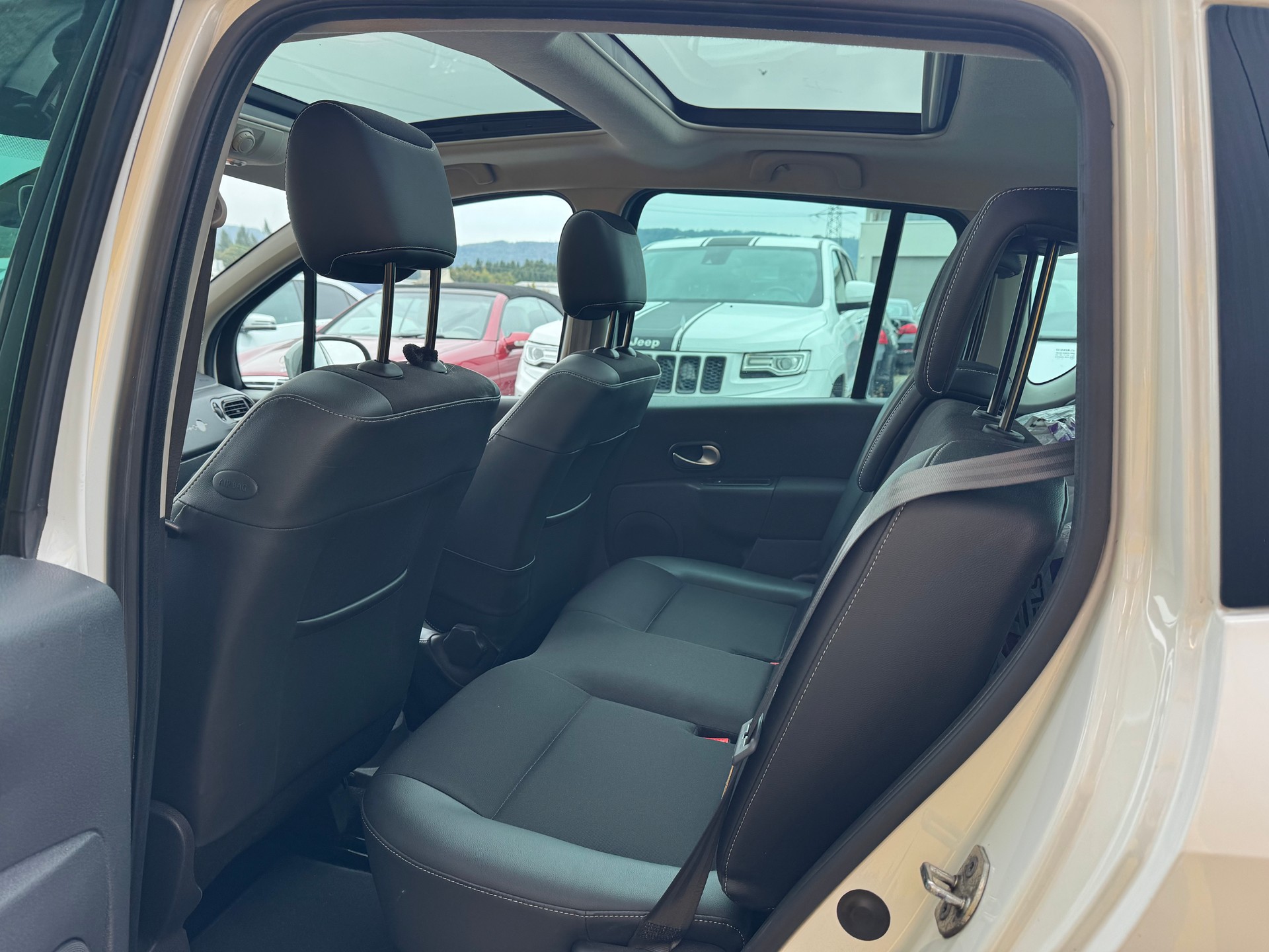 RENAULT Modus 1.5 dCi Night&Day-image-11