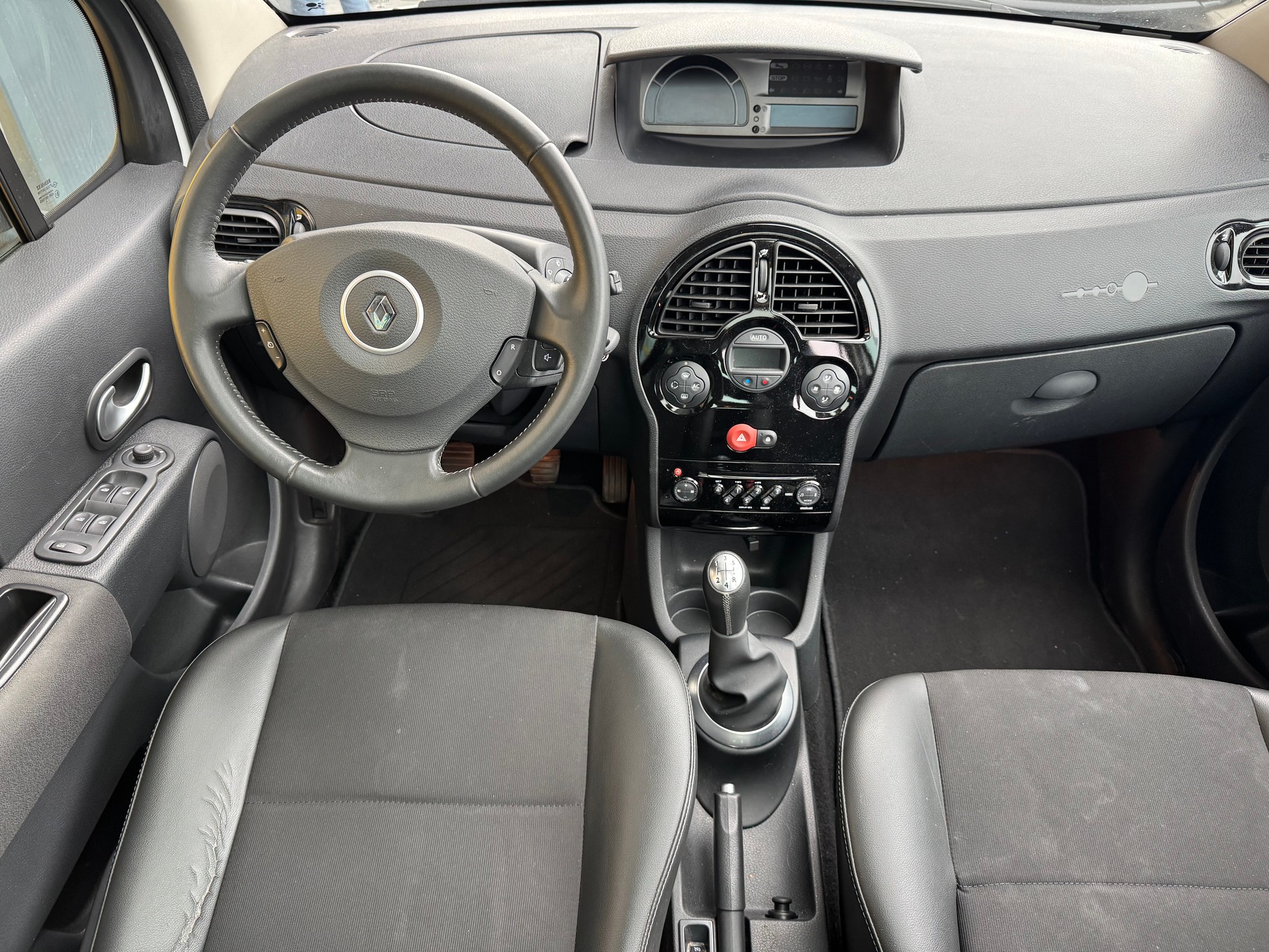 RENAULT Modus 1.5 dCi Night&Day-image-13