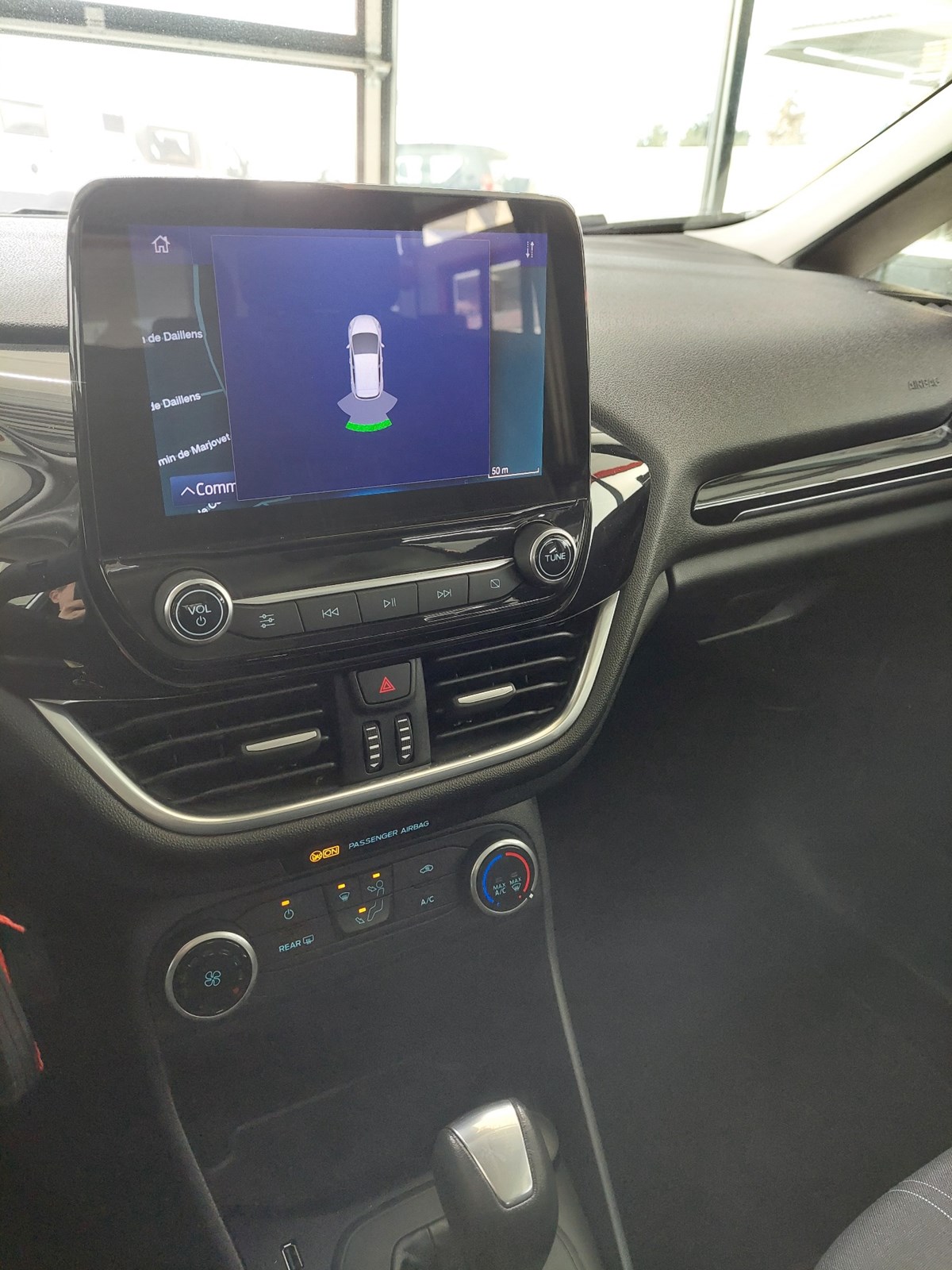 FORD Fiesta 1.0 SCTi Cool & Connect Automat-image-11