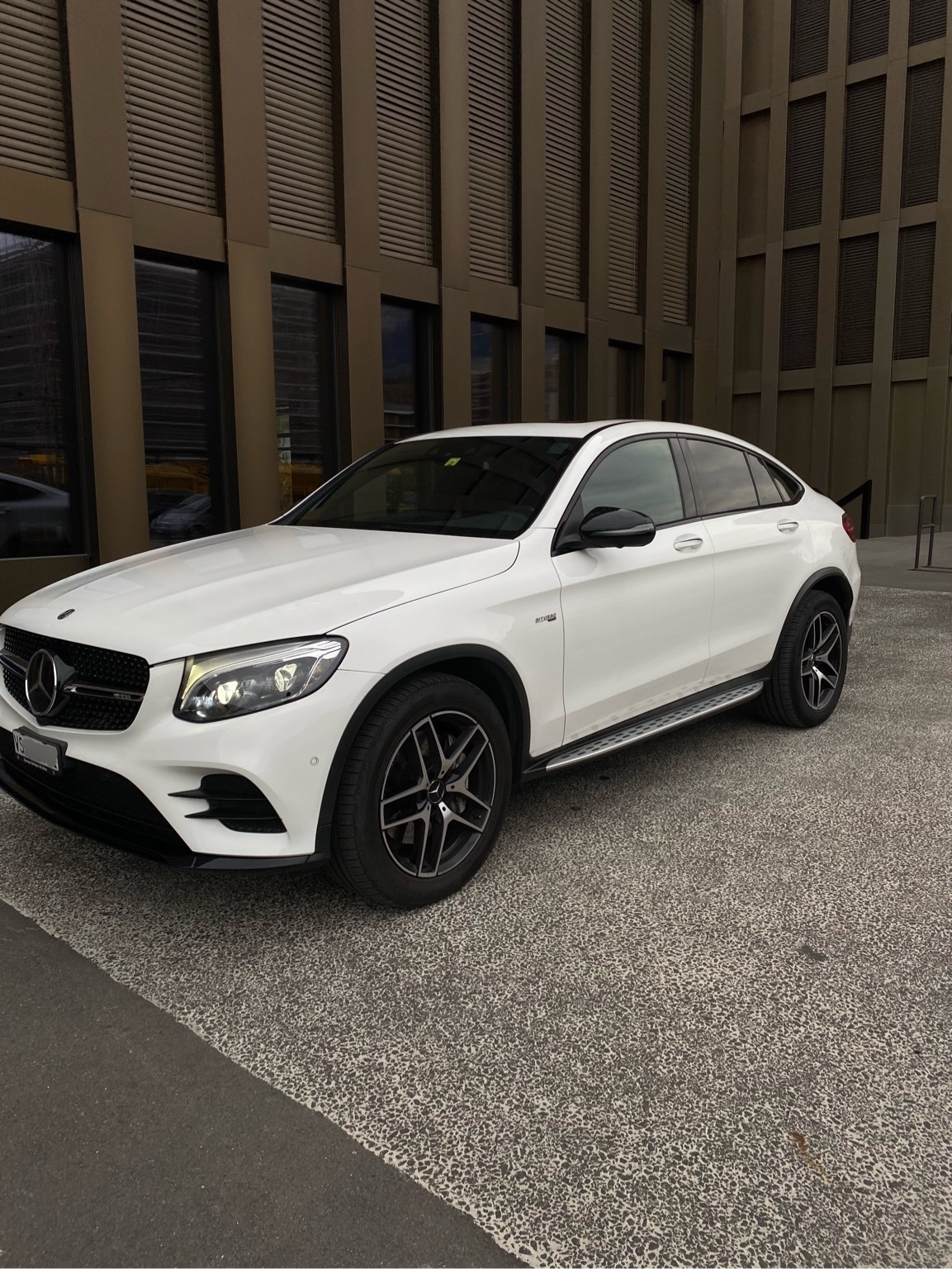 MERCEDES-BENZ GLC Coupé 43 AMG 4Matic 9G-Tronic-image-12