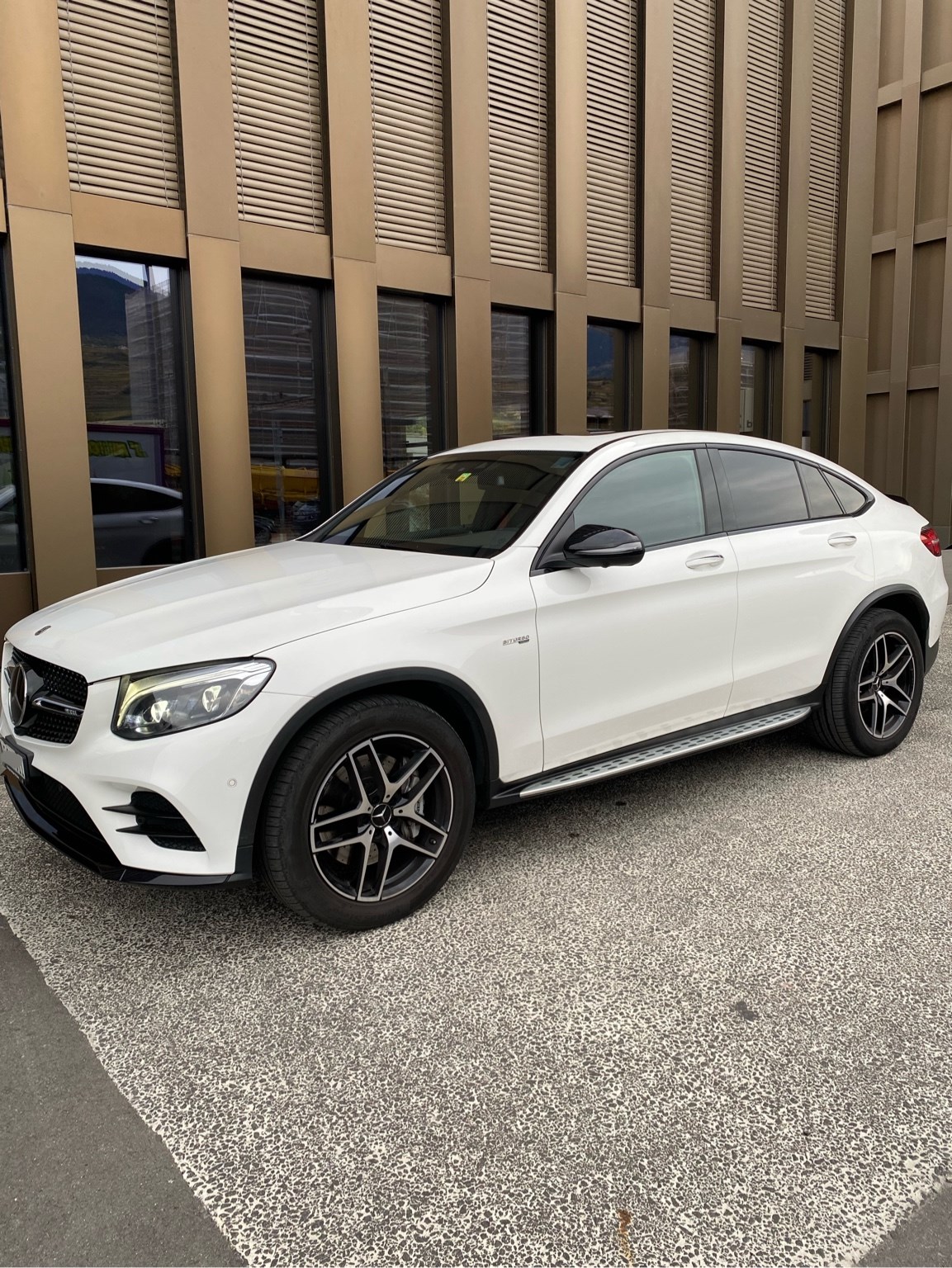 MERCEDES-BENZ GLC Coupé 43 AMG 4Matic 9G-Tronic-image-16