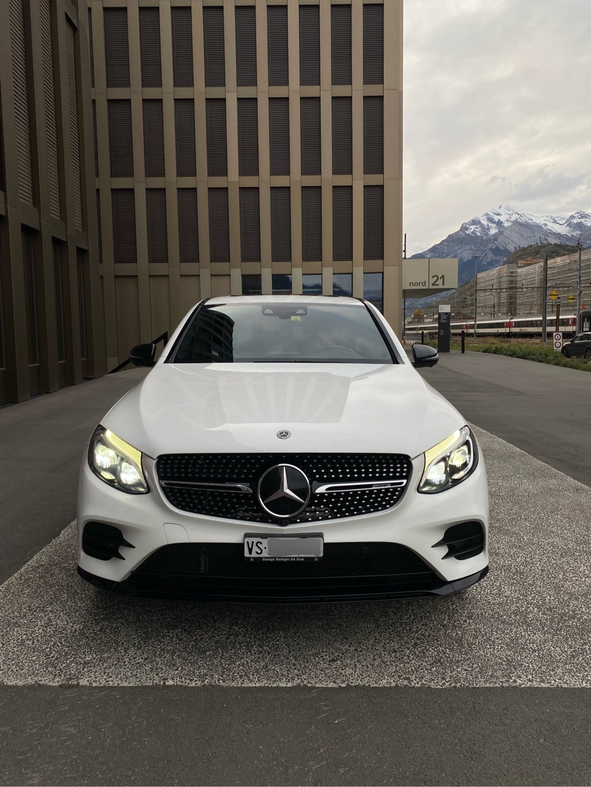 MERCEDES-BENZ GLC Coupé 43 AMG 4Matic 9G-Tronic-image-18