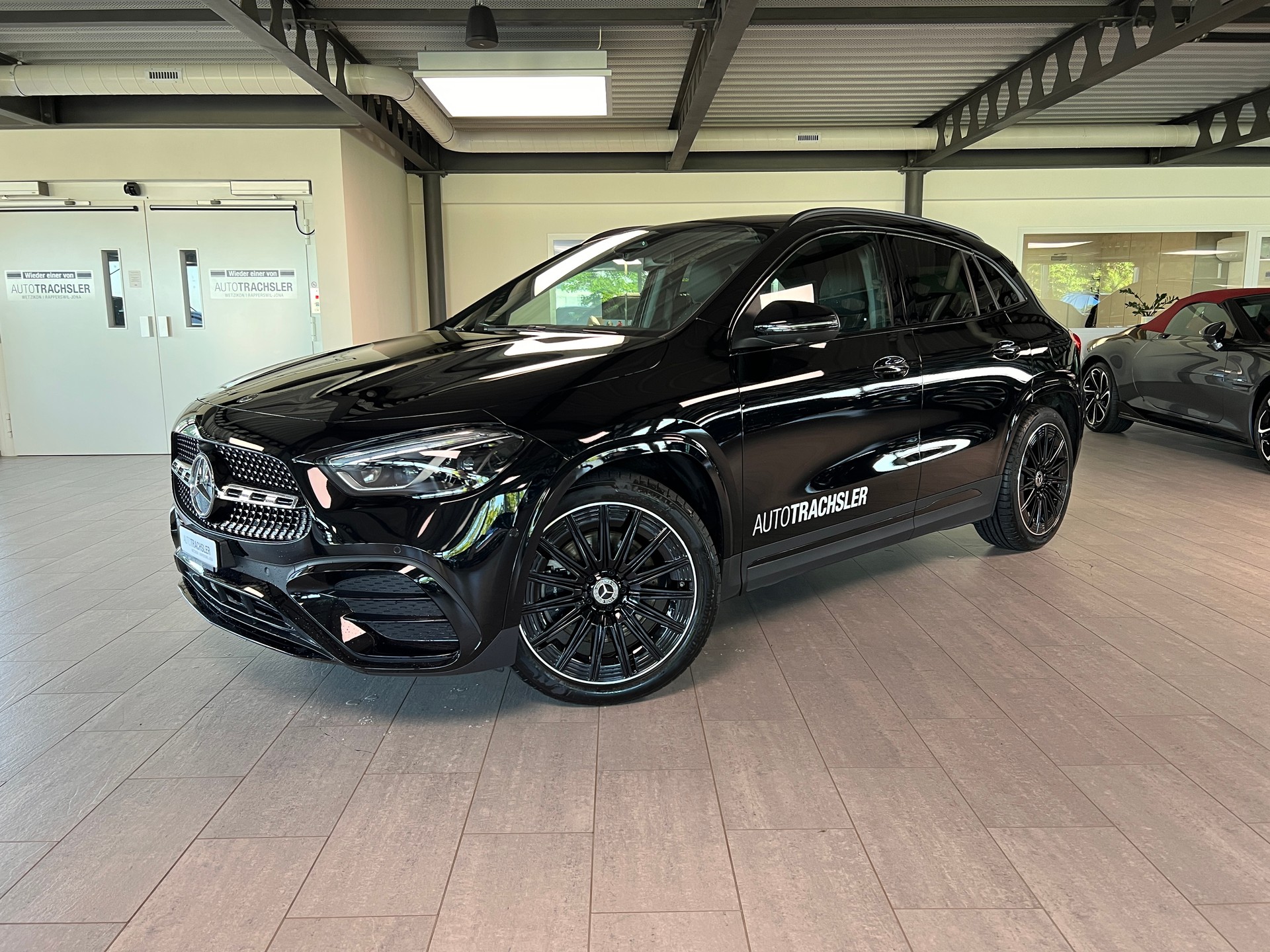 MERCEDES-BENZ GLA 250 4Matic 8G-DCT Swiss Star-image-0