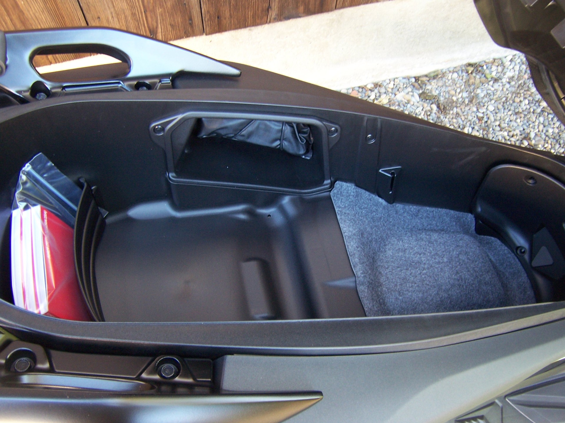 HONDA NSS 350 Smart Top Box-image-13