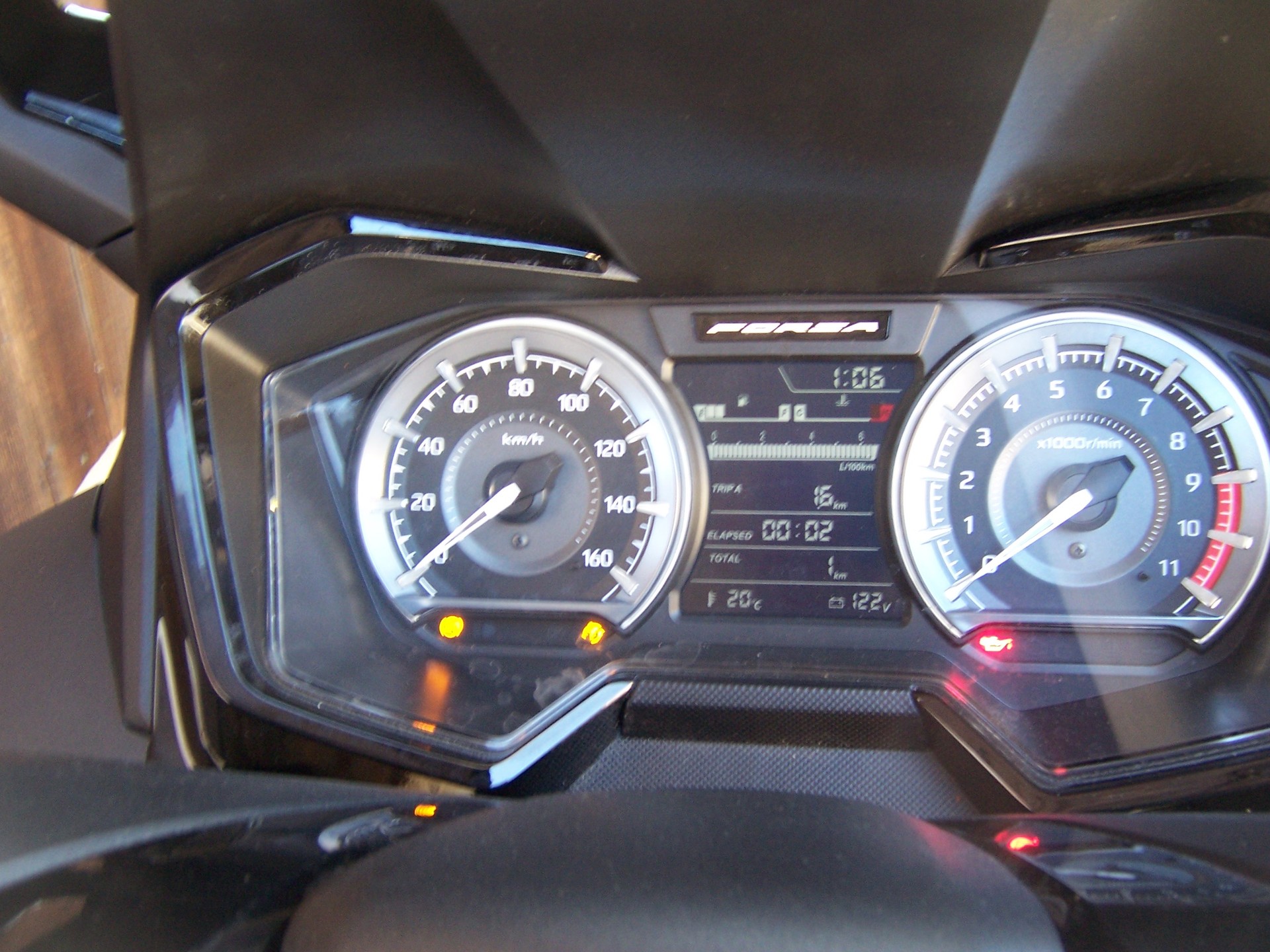 HONDA NSS 350 Smart Top Box-image-4