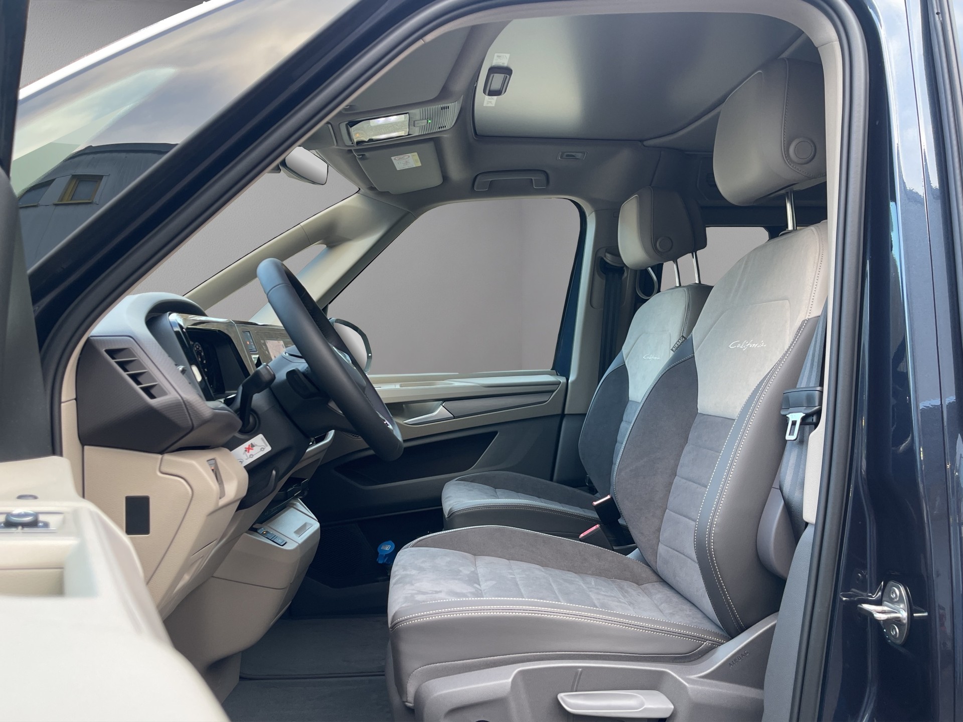 VW California 2.0 TDI Ocean Liberty-image-5