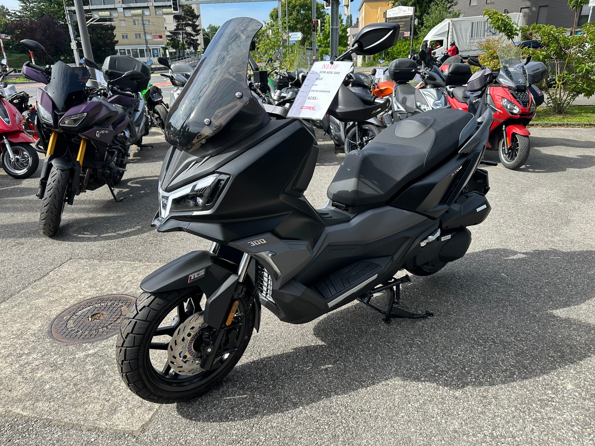 SYM ADX 300