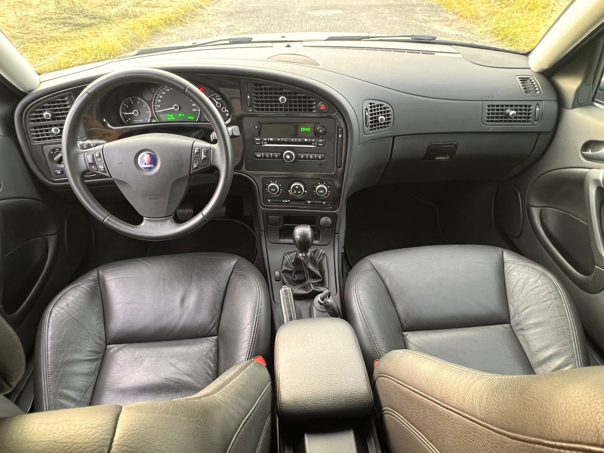 SAAB 9-5 2.3t-image-12