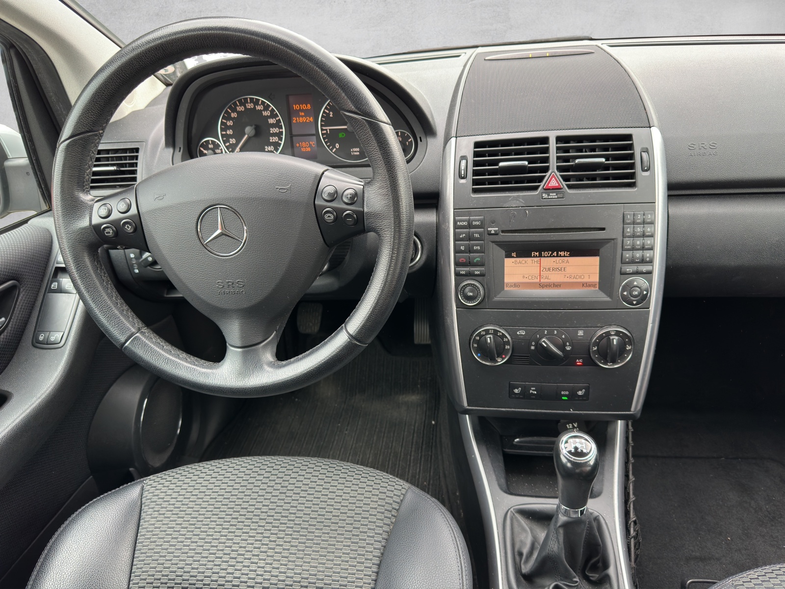 MERCEDES-BENZ A 180 (170) BlueEfficiency Classic-image-10