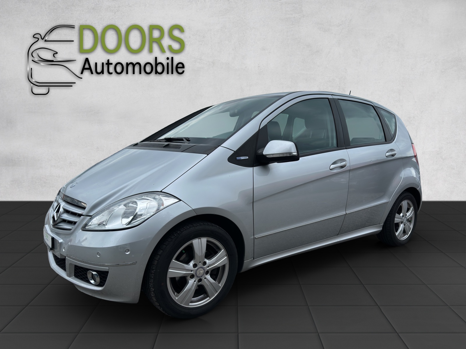 MERCEDES-BENZ A 180 (170) BlueEfficiency Classic-image-2