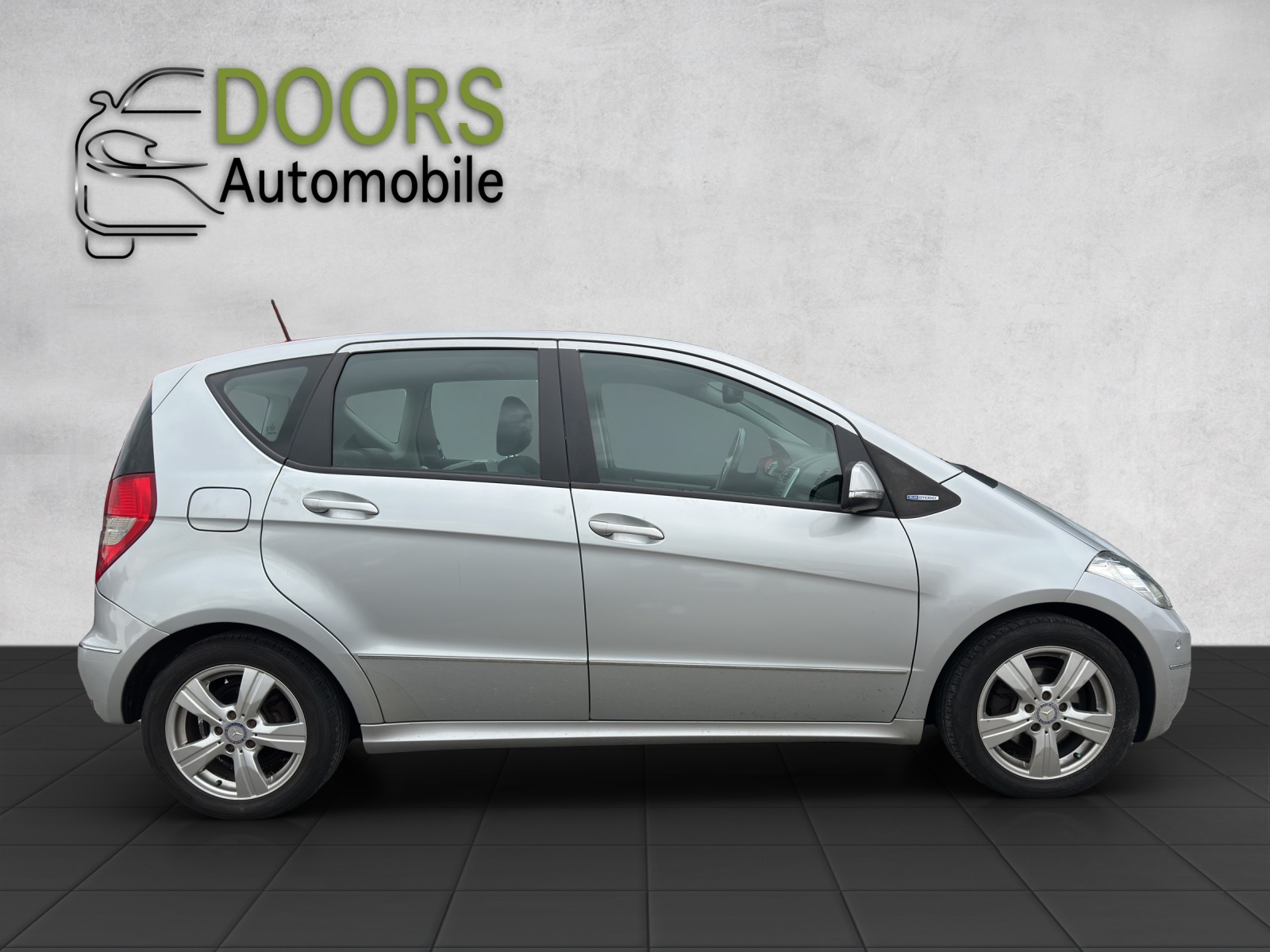 MERCEDES-BENZ A 180 (170) BlueEfficiency Classic-image-8