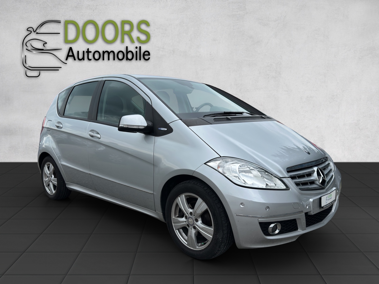 MERCEDES-BENZ A 180 (170) BlueEfficiency Classic-image-3
