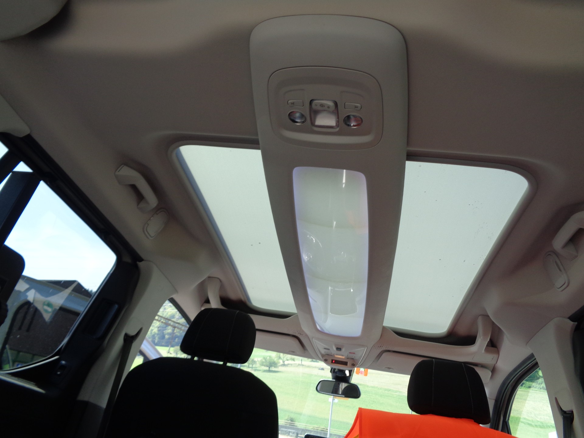 TOYOTA Proace City Verso 1.2 Trend Medium Automatik-image-13