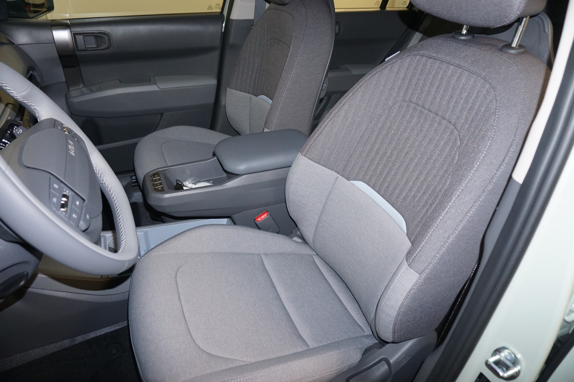 KIA EV3 81.4 kWh Air-image-7