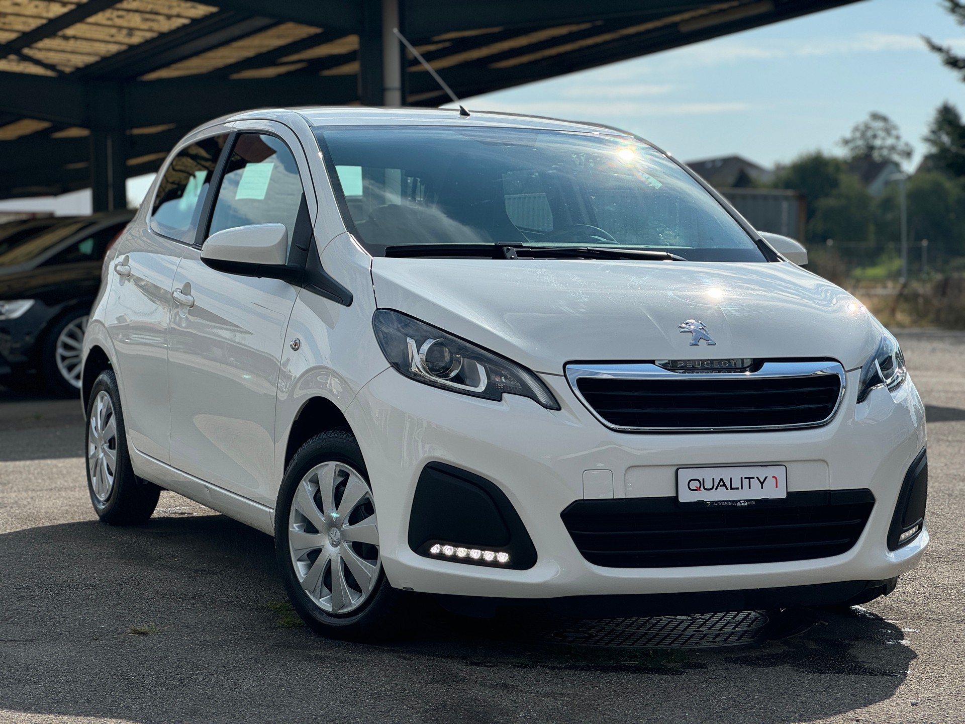 PEUGEOT 108 1.0 VTi Allure ETG-image-0