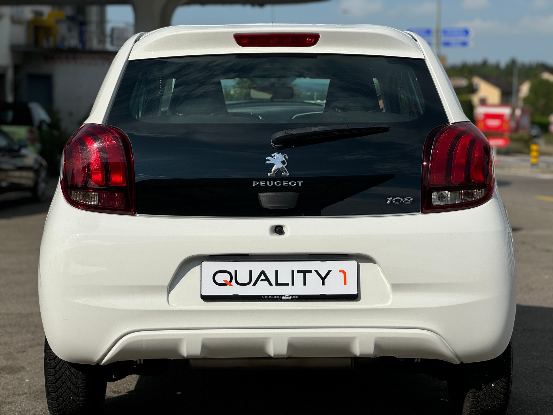 PEUGEOT 108 1.0 VTi Allure ETG-image-4