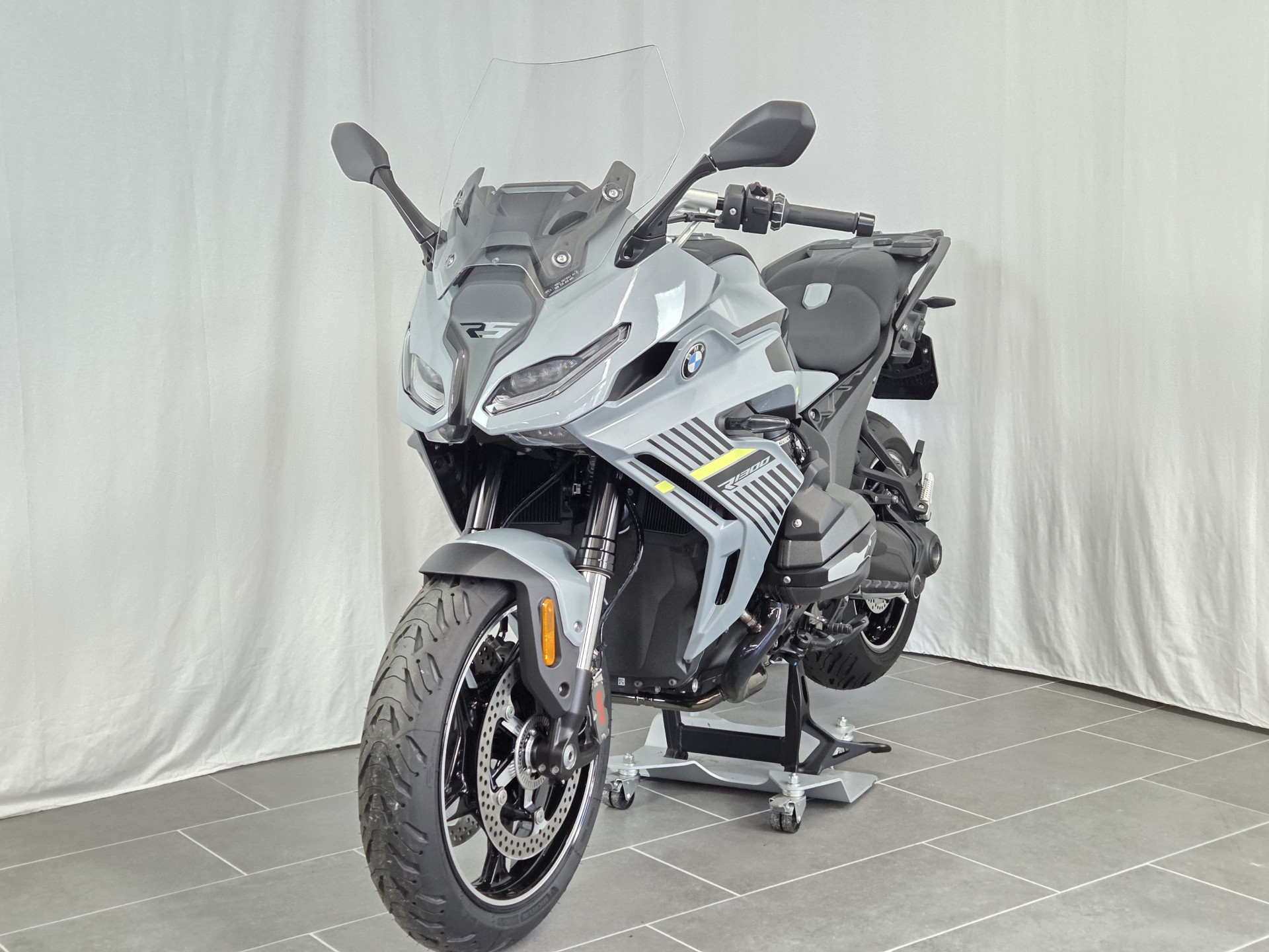 BMW R 1300 RS Boxer Bonus CHF 1'500 für Verträge bis 30.09.26-showroom-element-2