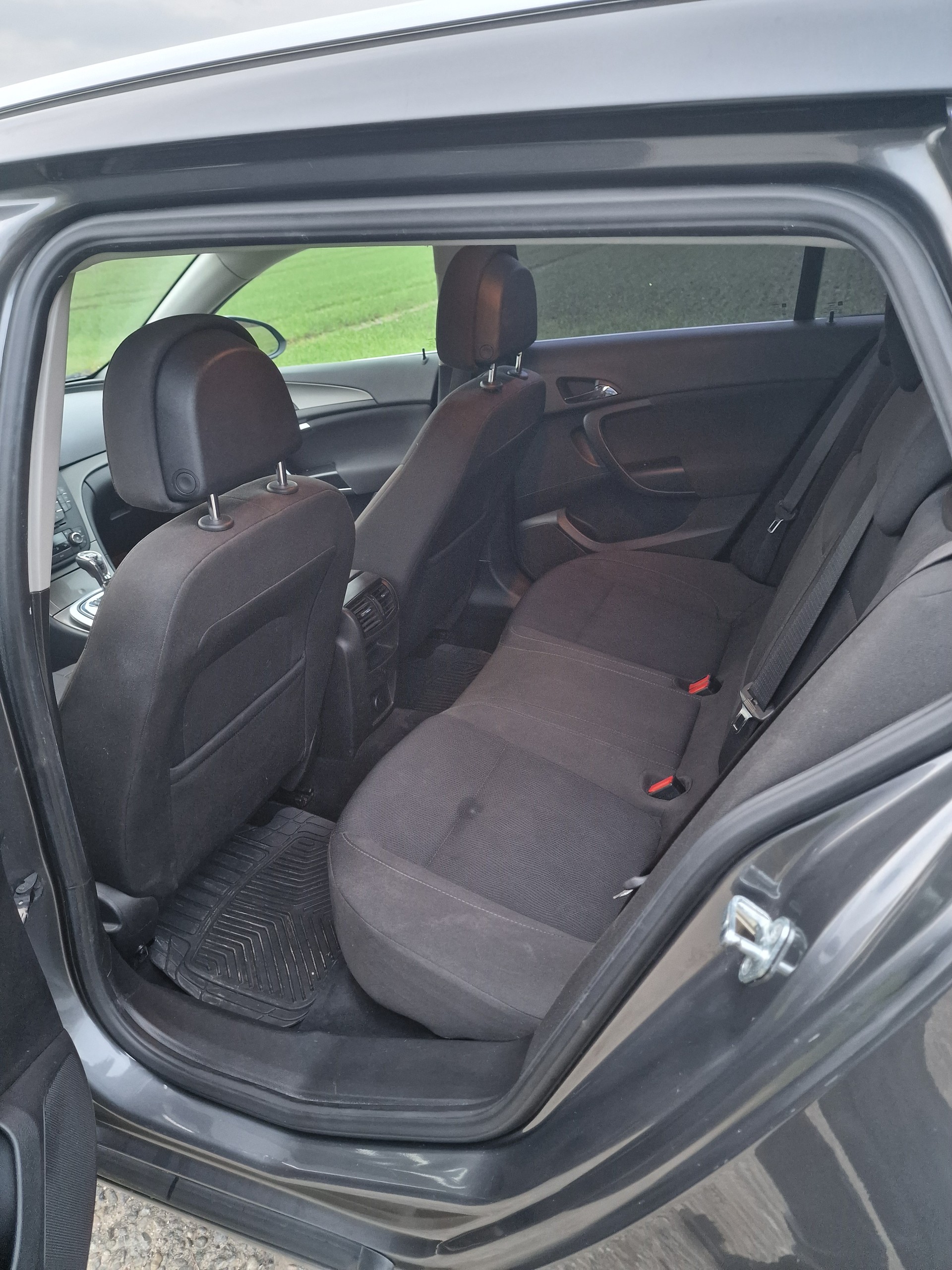 OPEL Insignia Sports Tourer 2.0 Turbo Cosmo Automatic-image-9