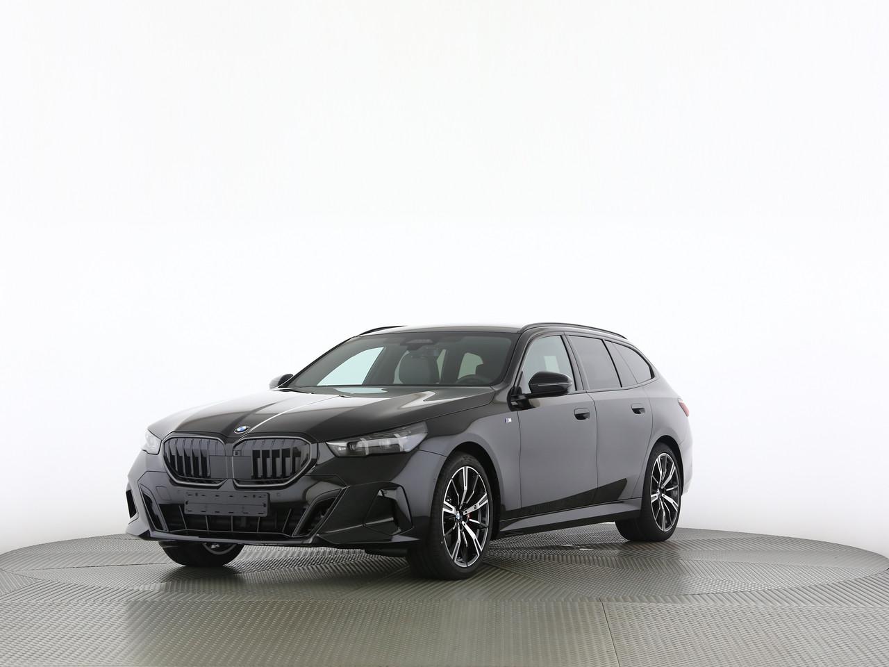 BMW 520d xDrive Touring-image-1