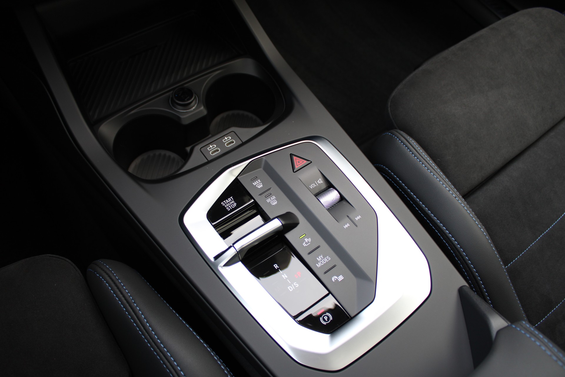 BMW M235 xDrive Gran Coupé-image-9