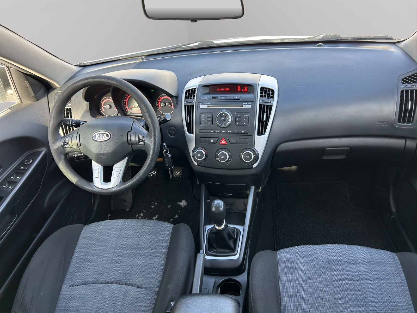 KIA Cee'd Sporty Wagon 1.4 16V Basic-image-9