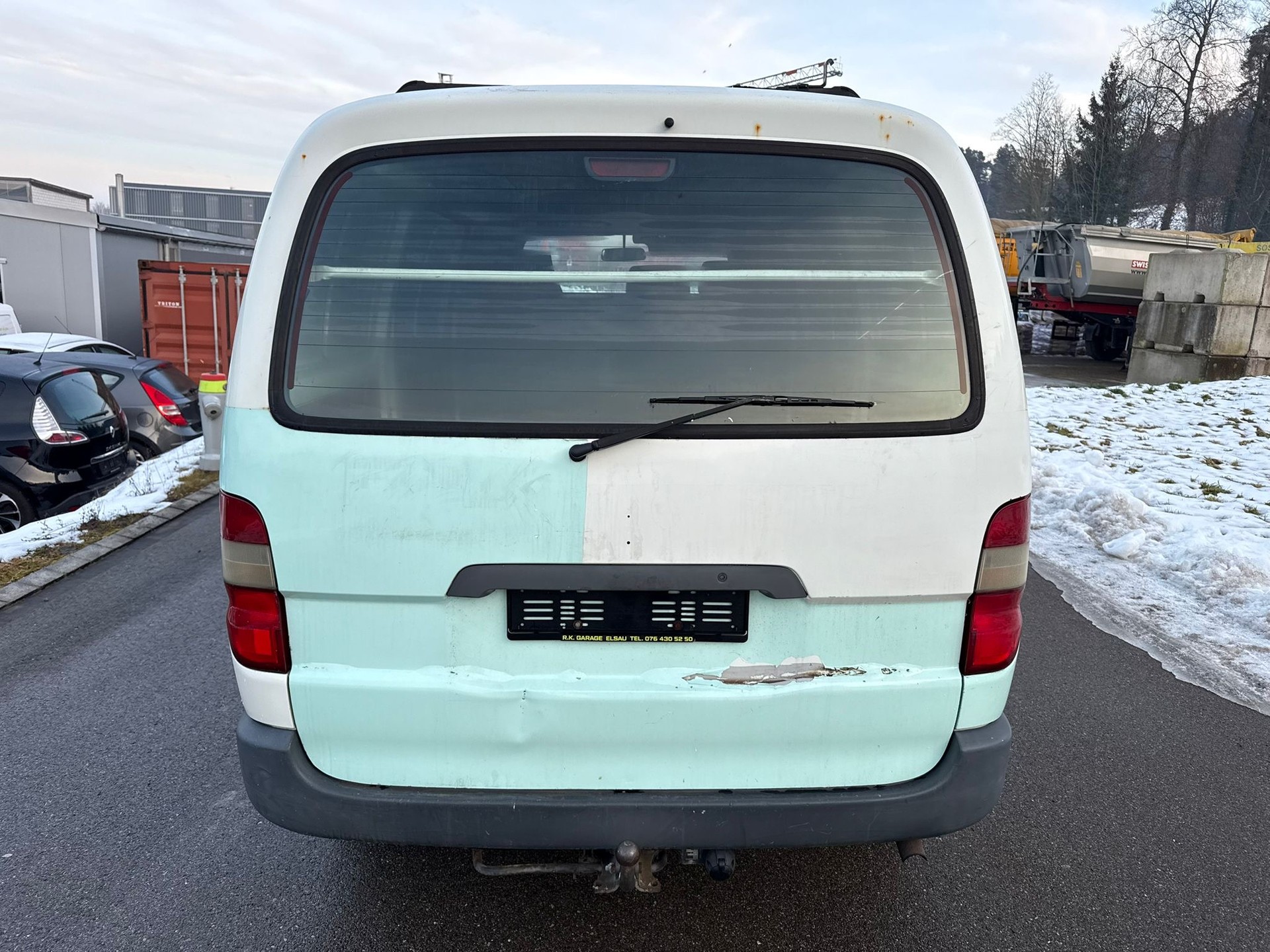 TOYOTA Hiace 2.4 Van 4x4 RCH18-image-6