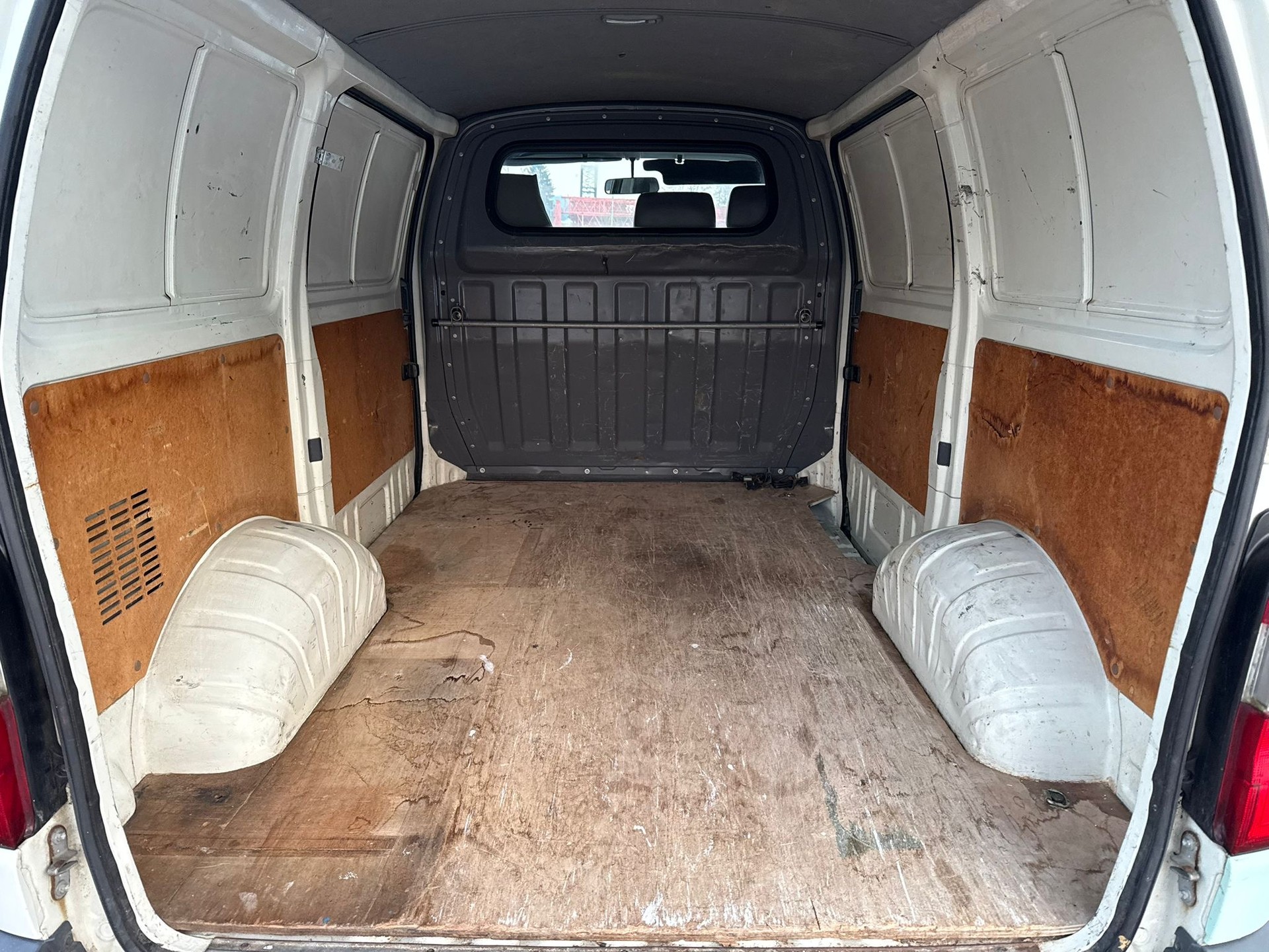 TOYOTA Hiace 2.4 Van 4x4 RCH18-image-10