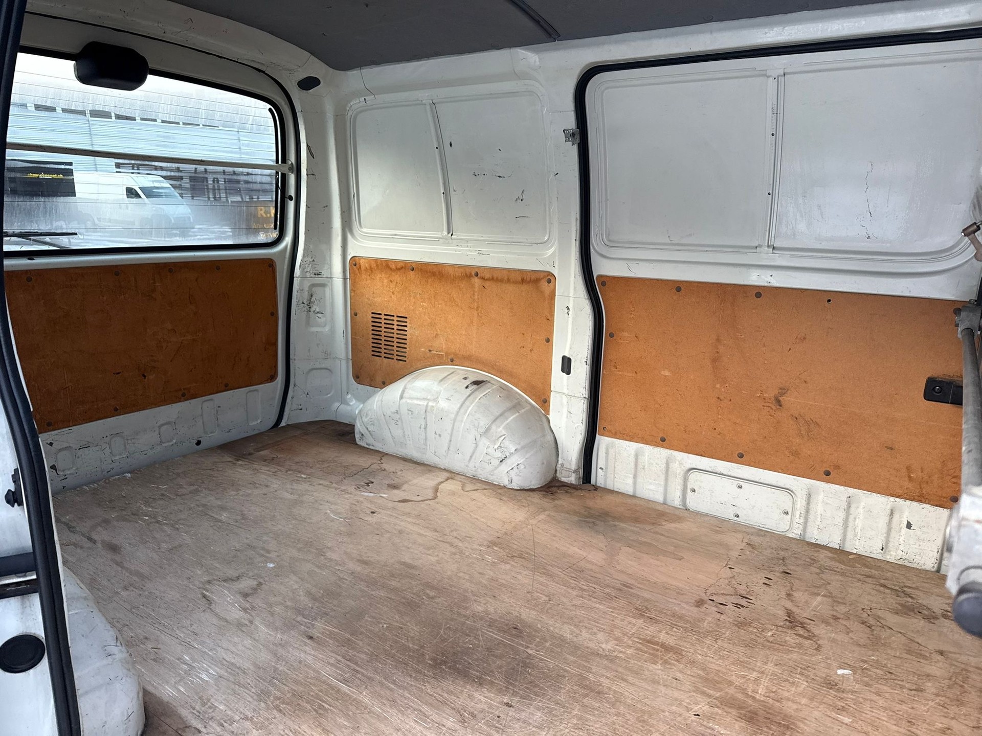 TOYOTA Hiace 2.4 Van 4x4 RCH18-image-14