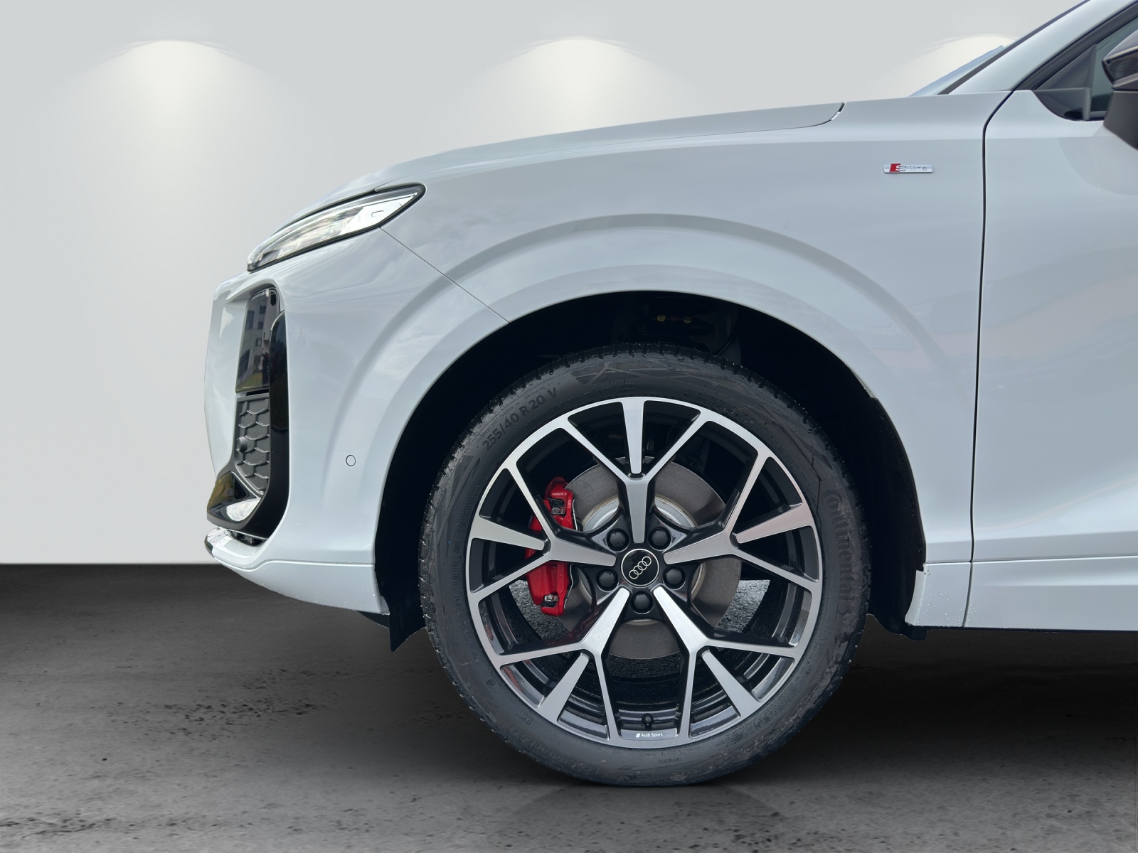 AUDI Q3 SUV TFSI quattro 150 kW S tronic-image-10