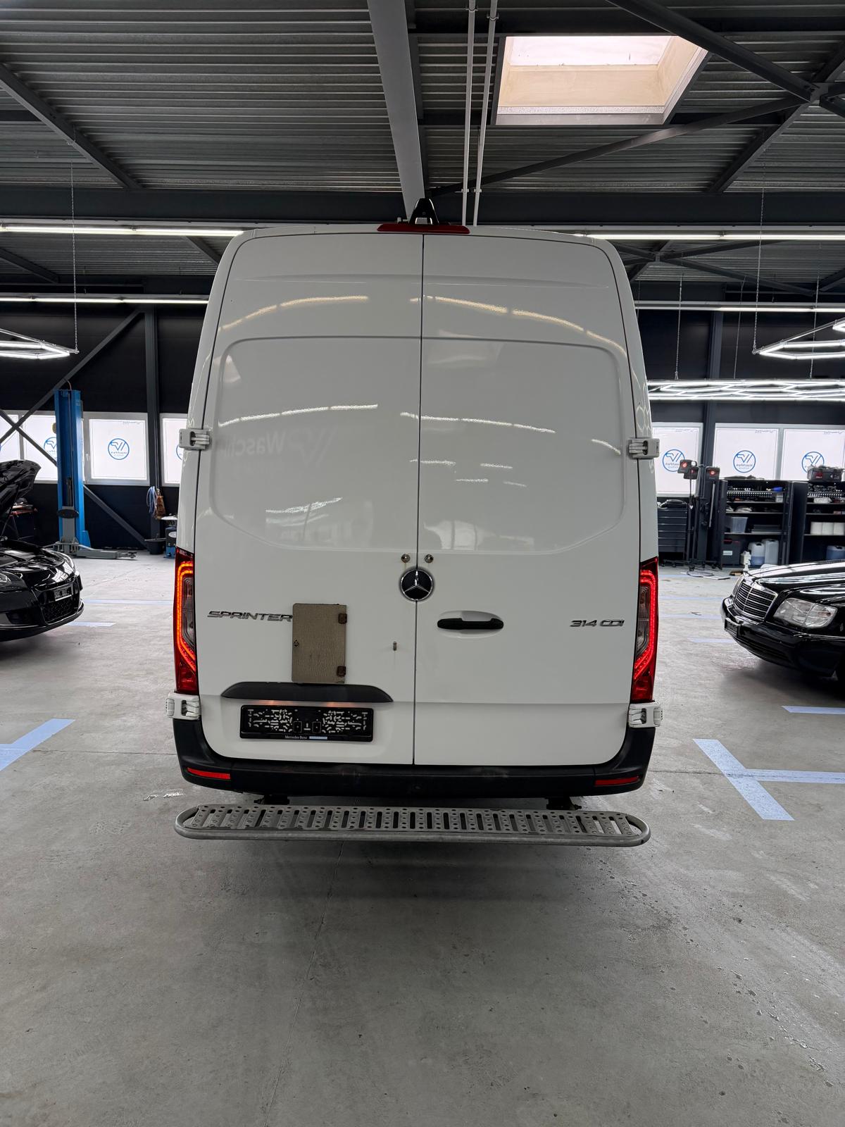 MERCEDES-BENZ 314 CDI-image-6