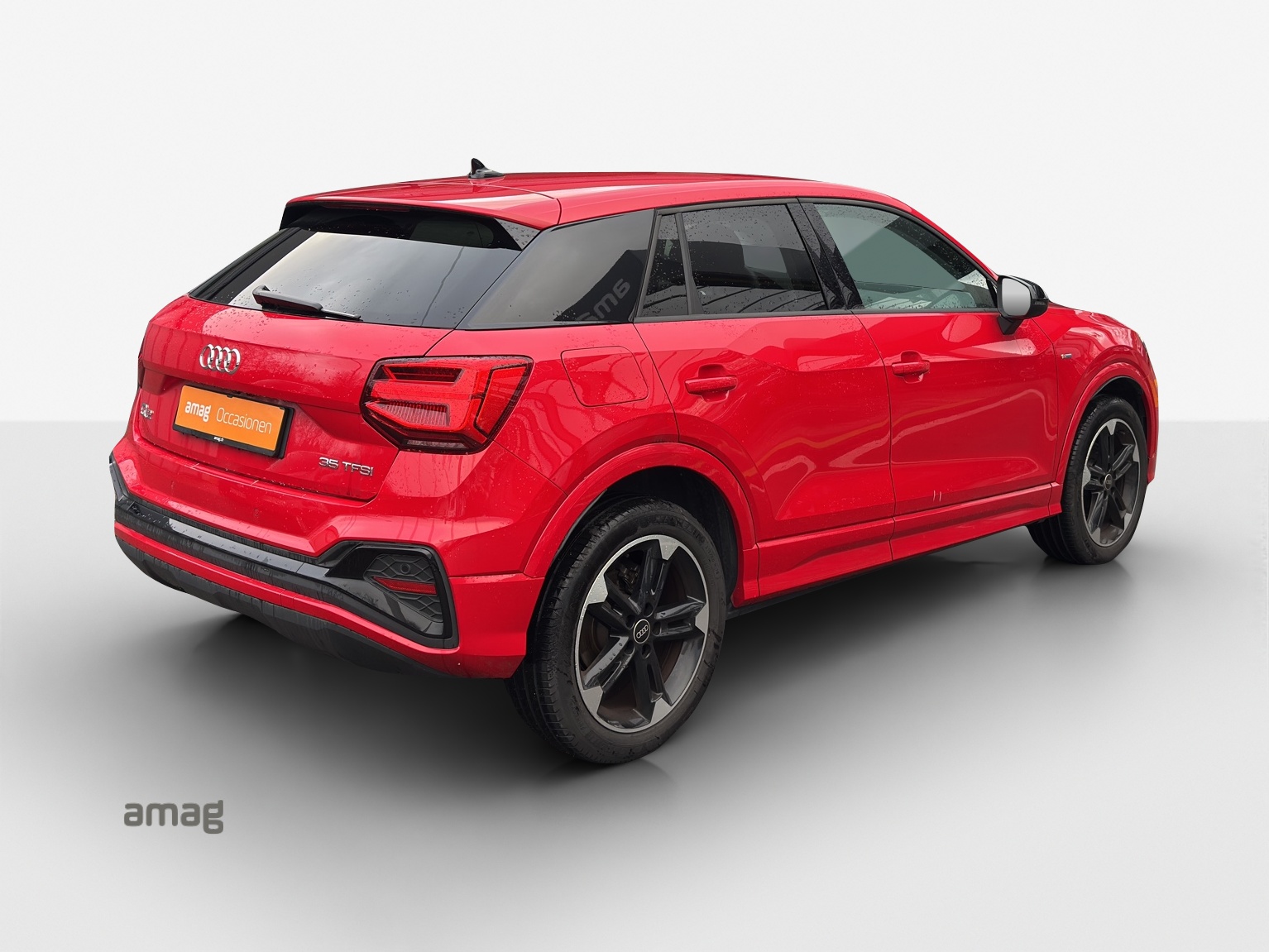 AUDI Q2 35 TFSI S line S-tronic-image-4