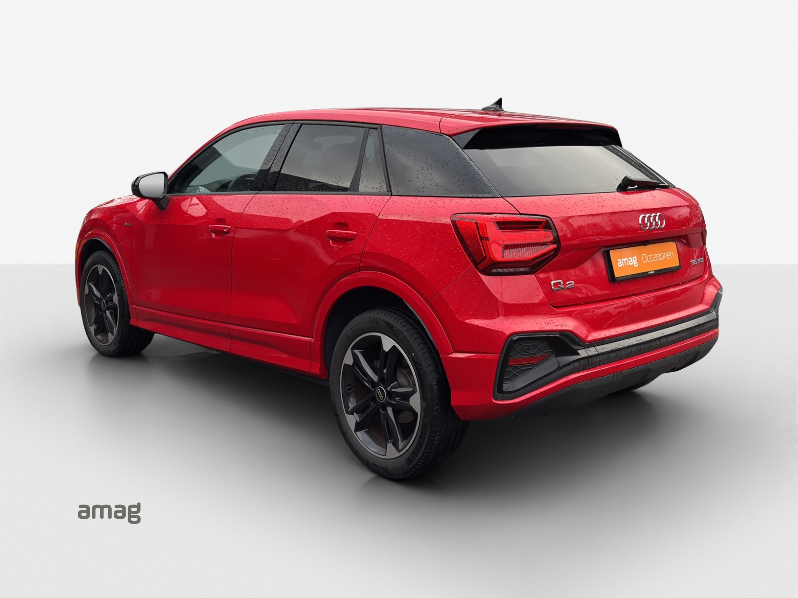 AUDI Q2 35 TFSI S line S-tronic-image-2