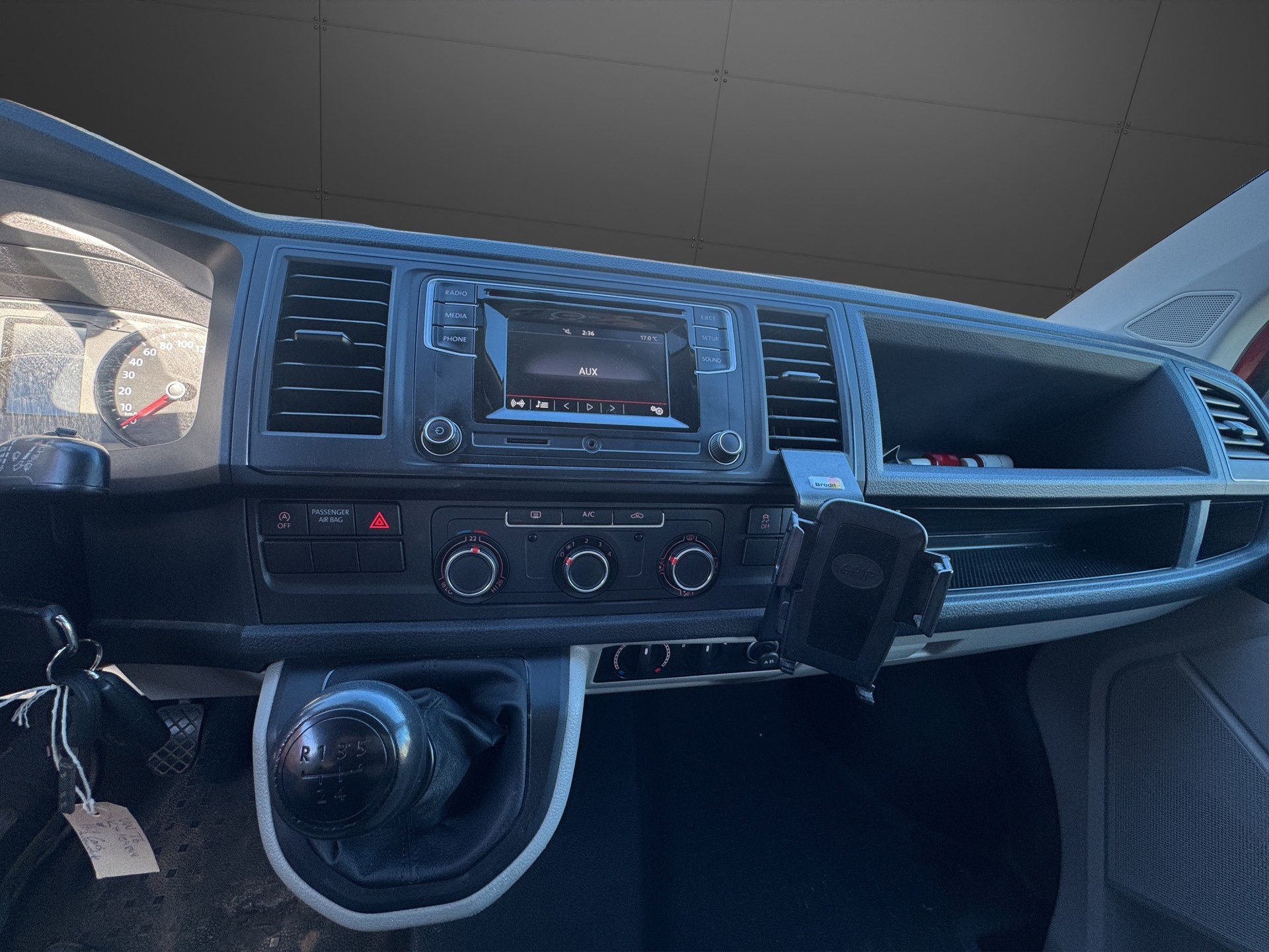 VW T6 2.0 TDI-image-9