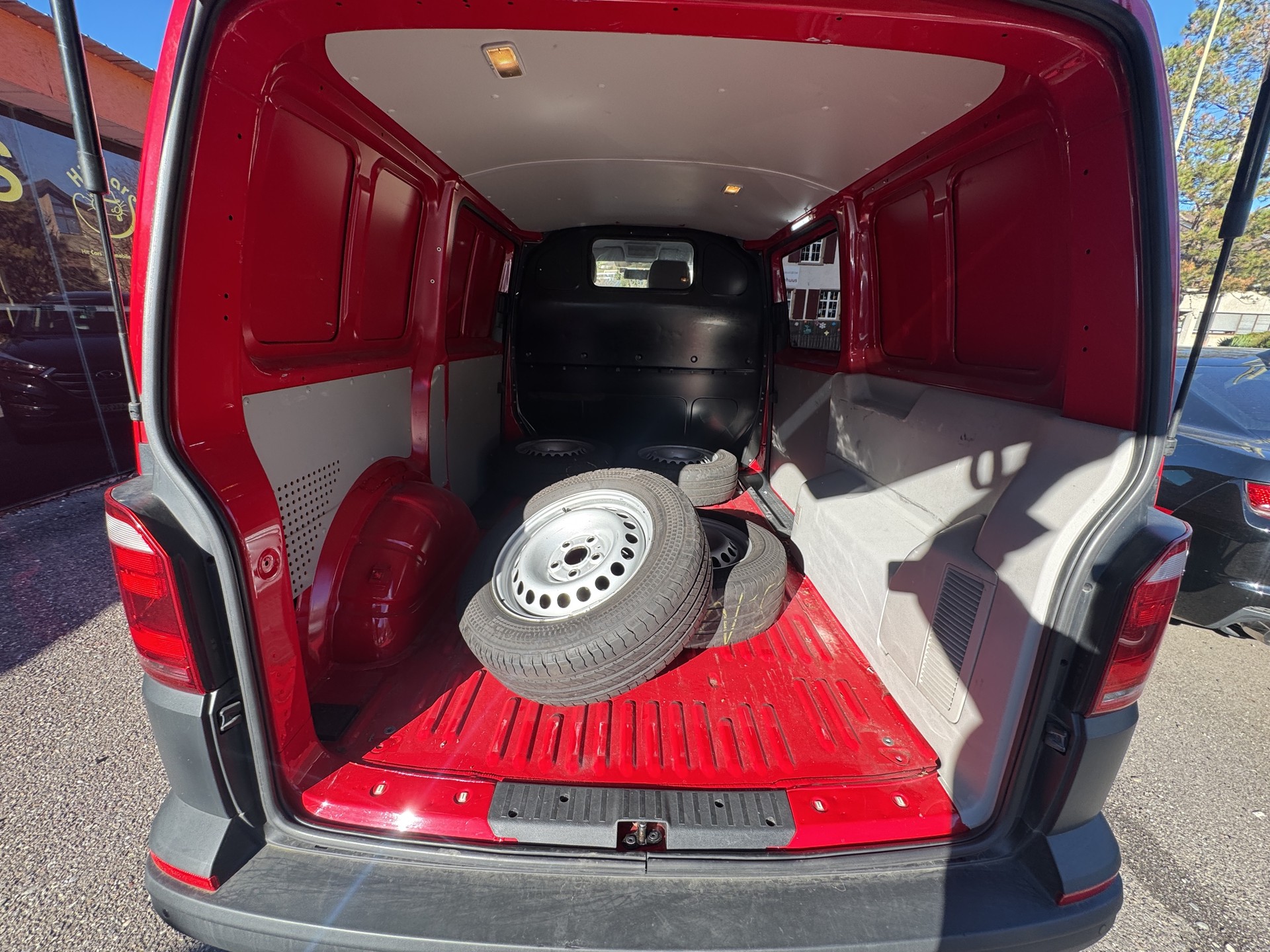 VW T6 2.0 TDI-image-12