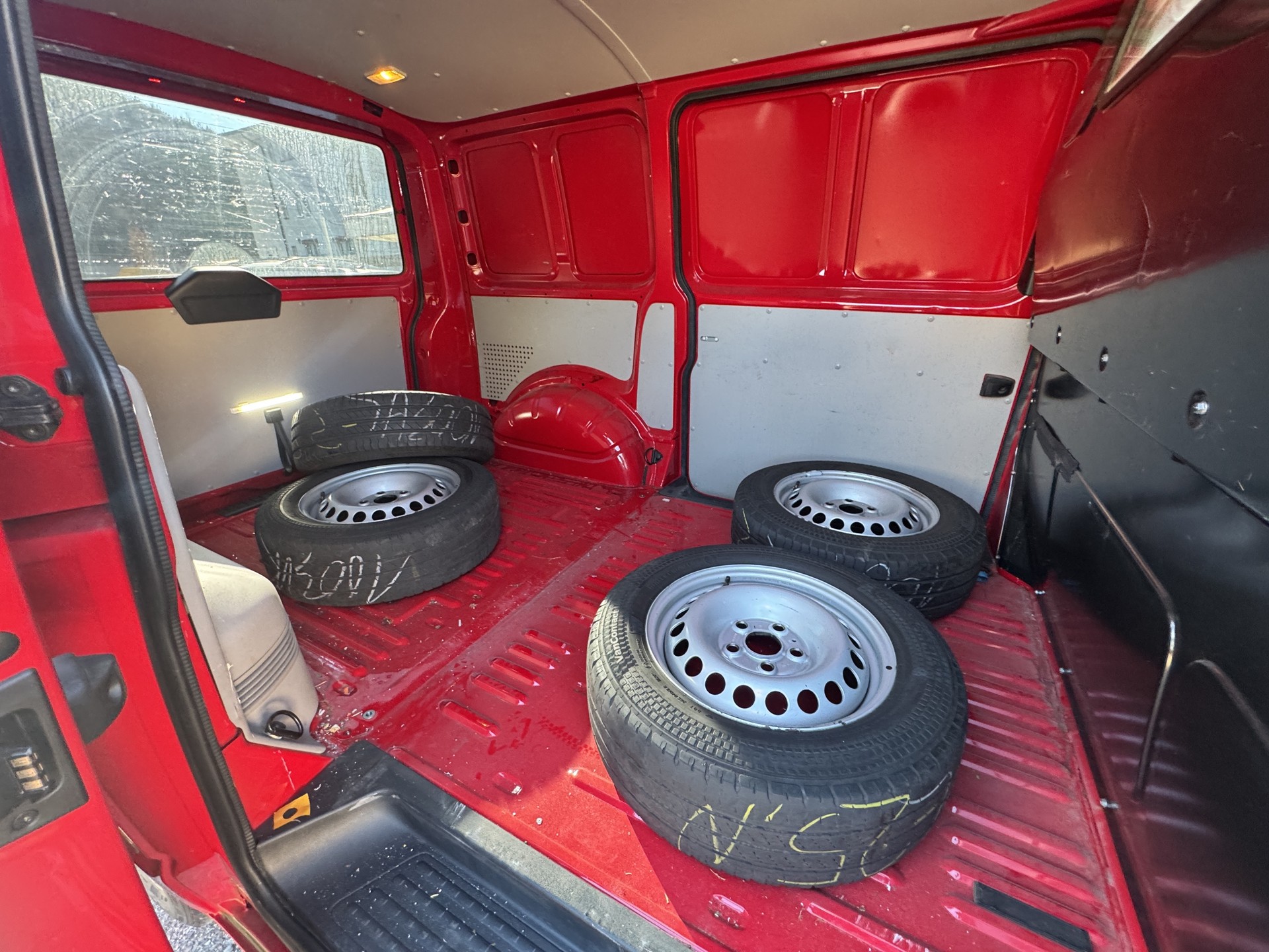 VW T6 2.0 TDI-image-13