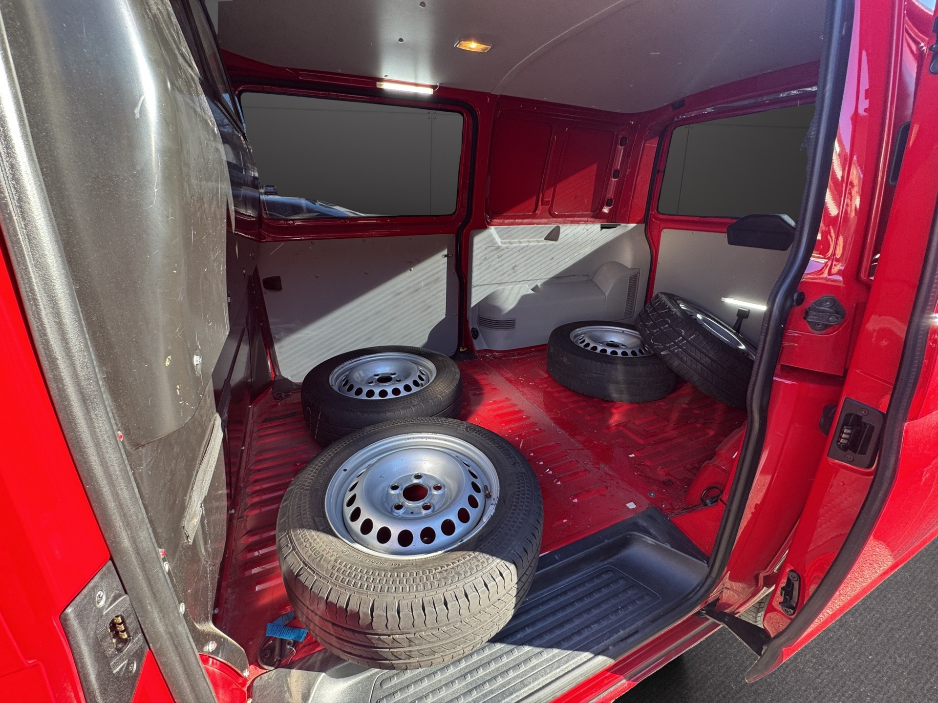 VW T6 2.0 TDI-image-10