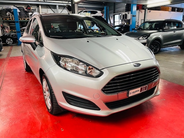 FORD Fiesta 1.0 SCTi Trend-image-2