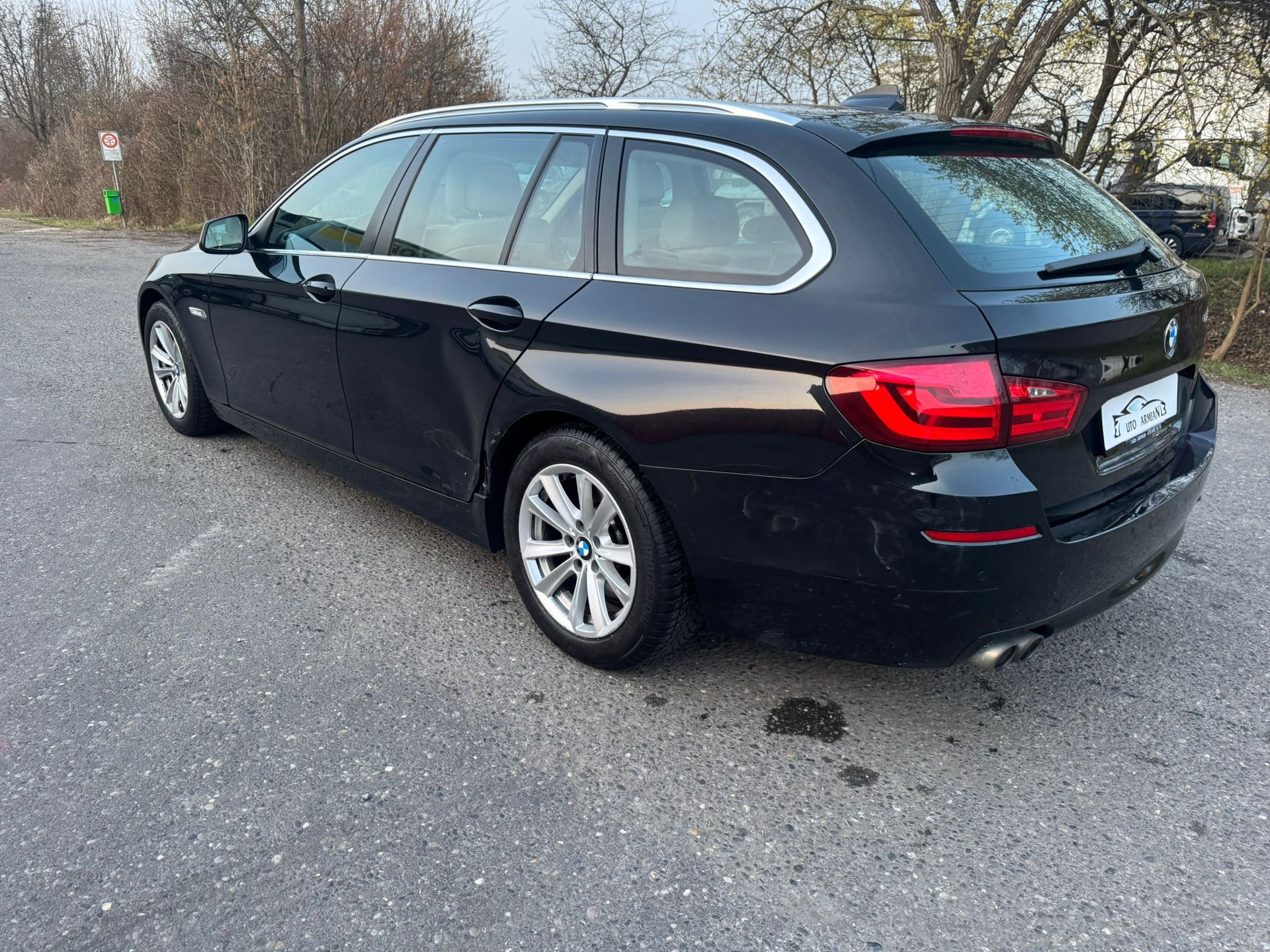 BMW 520d Touring-image-4