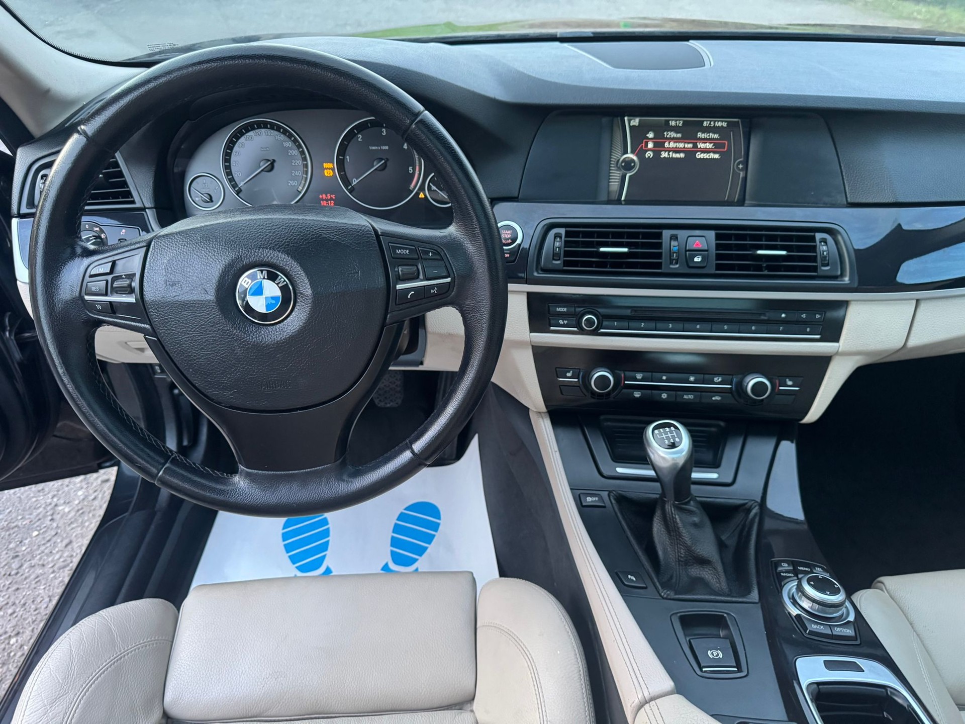 BMW 520d Touring-image-20