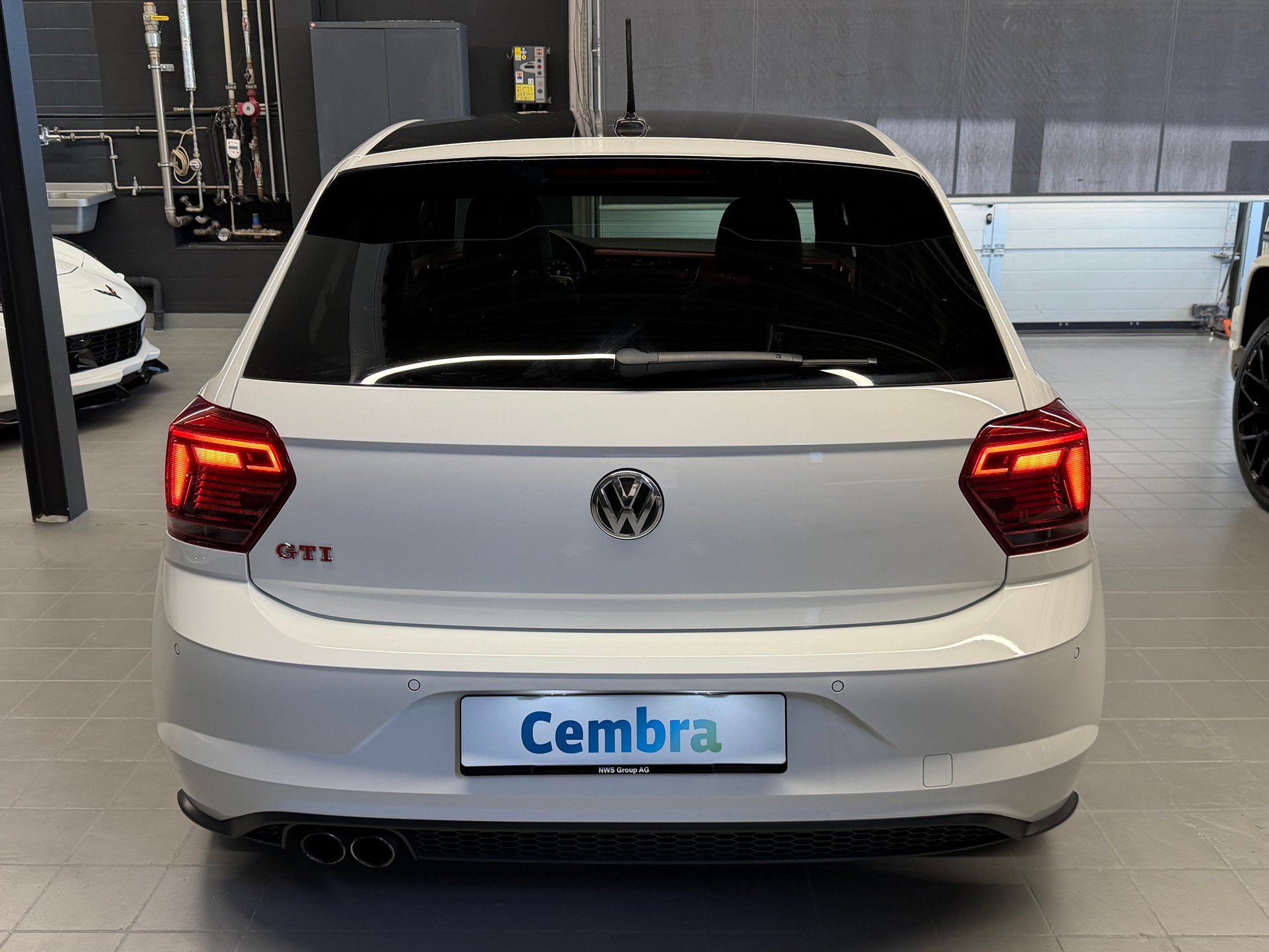 VW Polo 2.0 TSI GTI DSG-image-5
