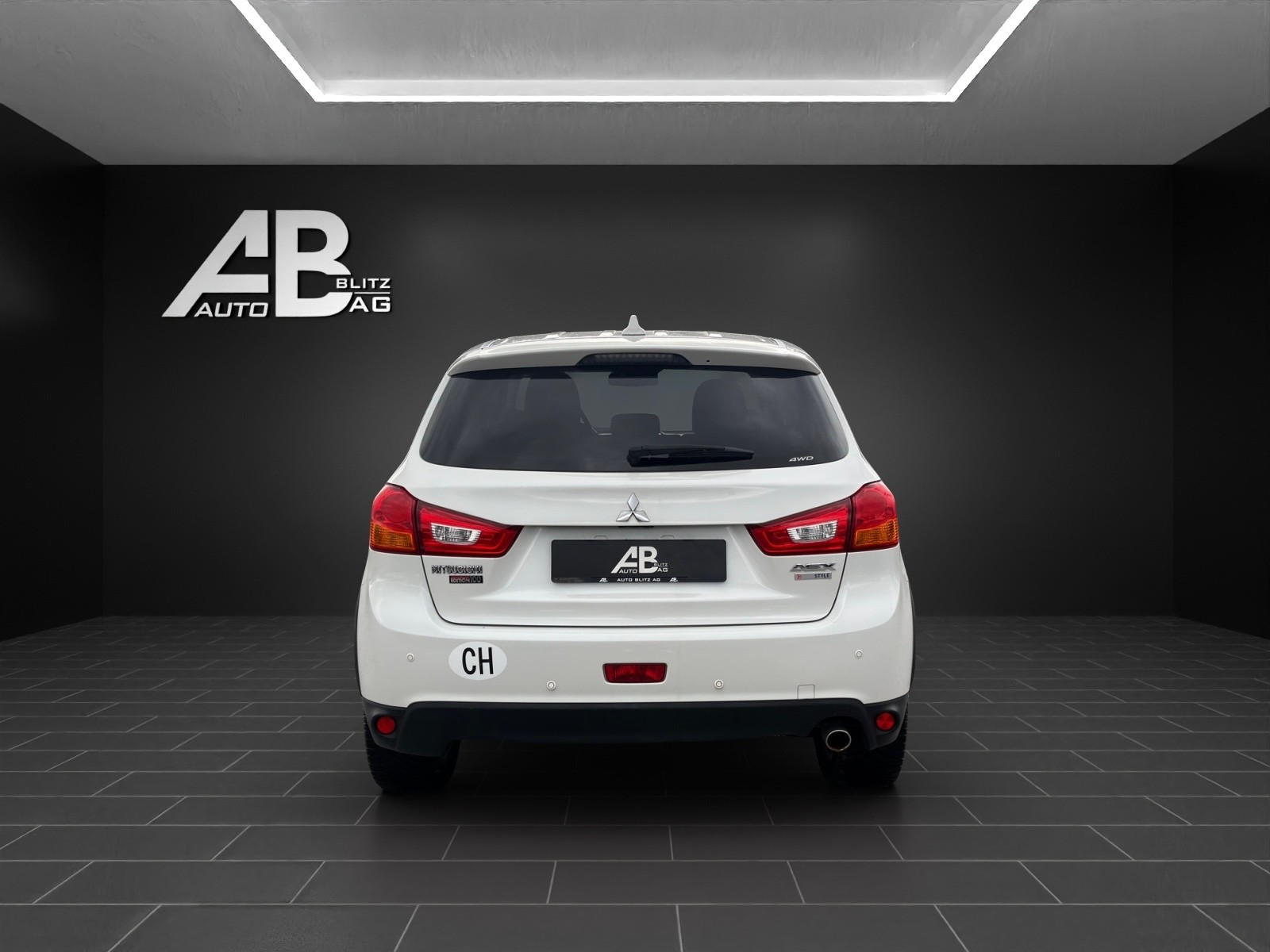 MITSUBISHI ASX 2.2 DID Style Anniversary Edition 100 4WD Automatic-image-3