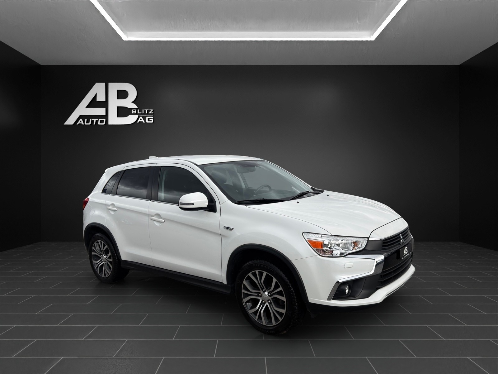 MITSUBISHI ASX 2.2 DID Style Anniversary Edition 100 4WD Automatic-image-5