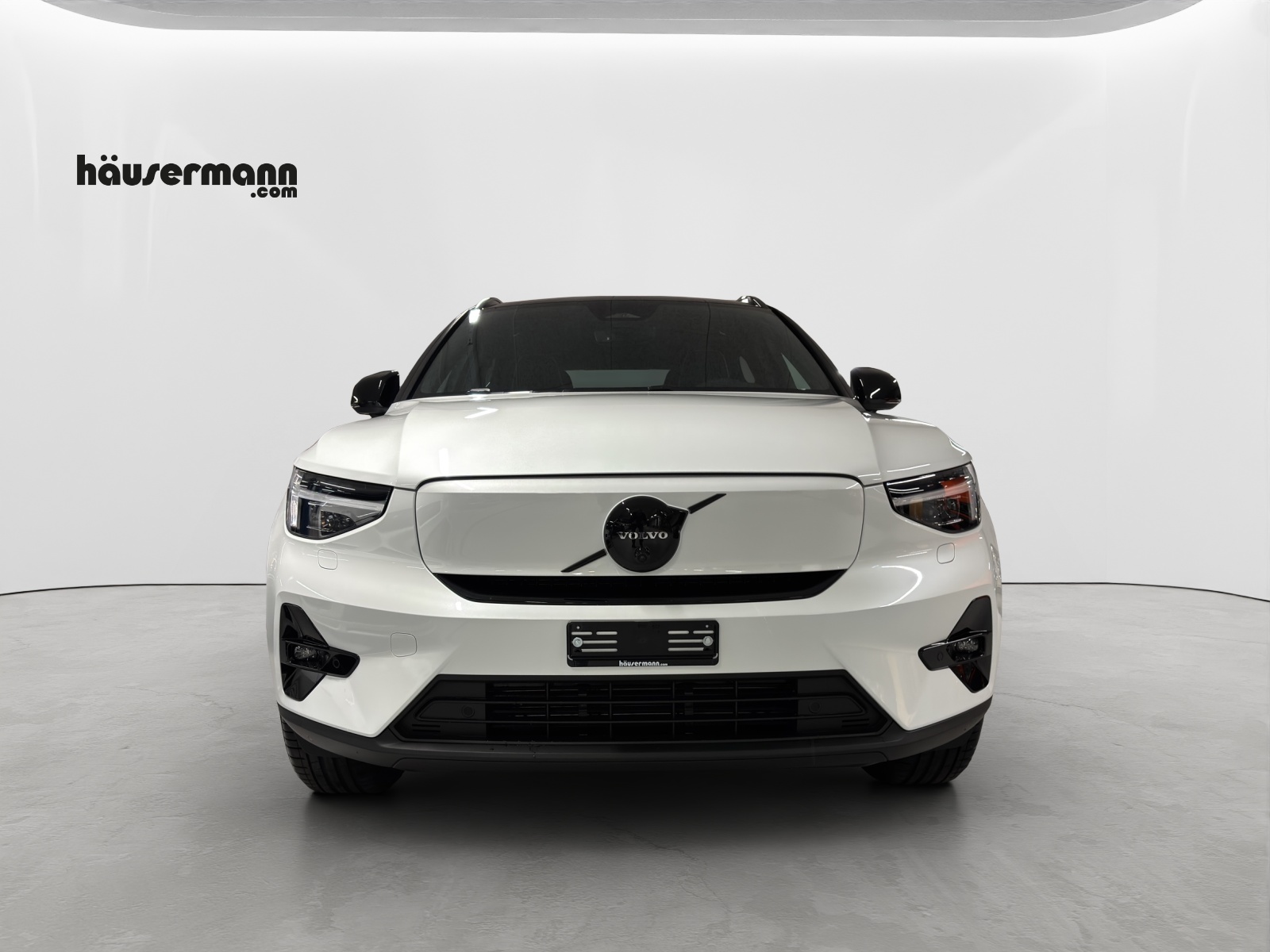 VOLVO EX40 Twin Black Edition AWD-image-9
