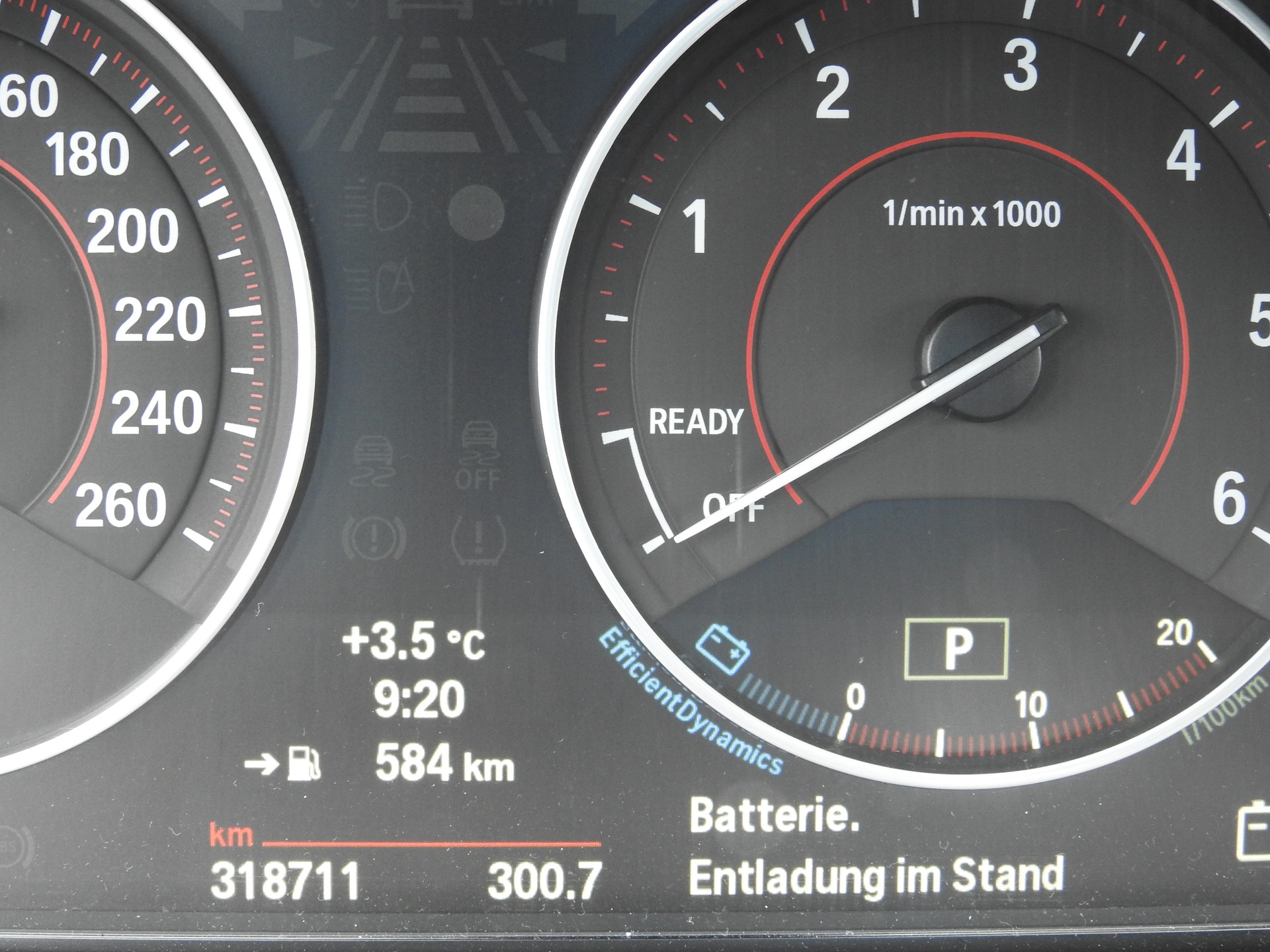 BMW 320d xDrive Touring Sport Line Steptronic-image-21