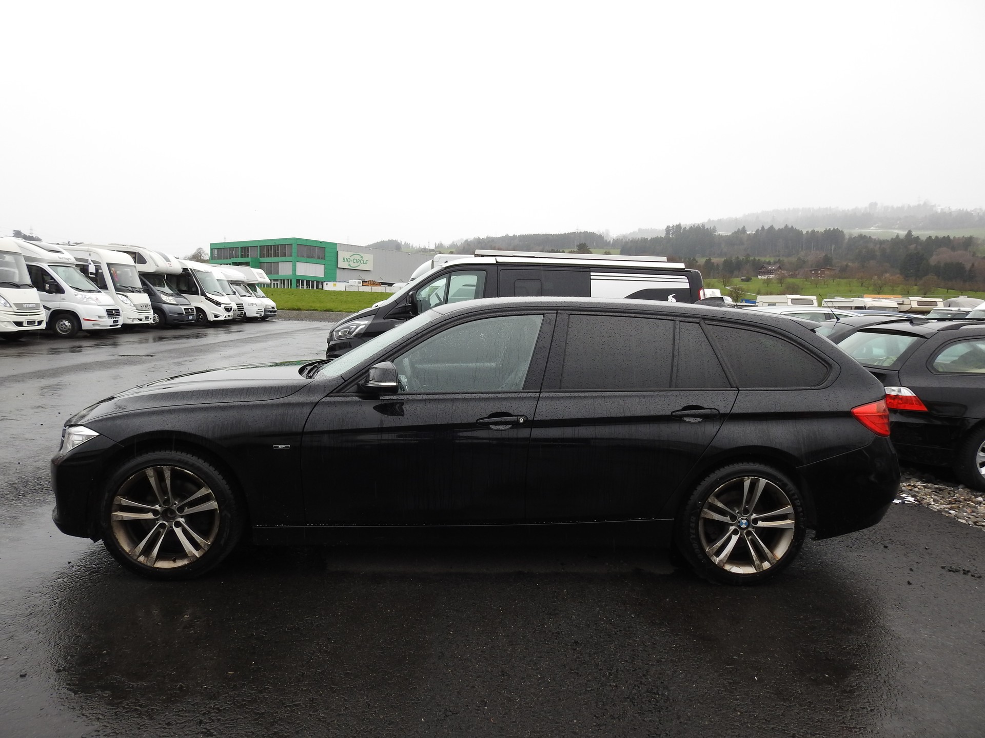 BMW 320d xDrive Touring Sport Line Steptronic-image-3