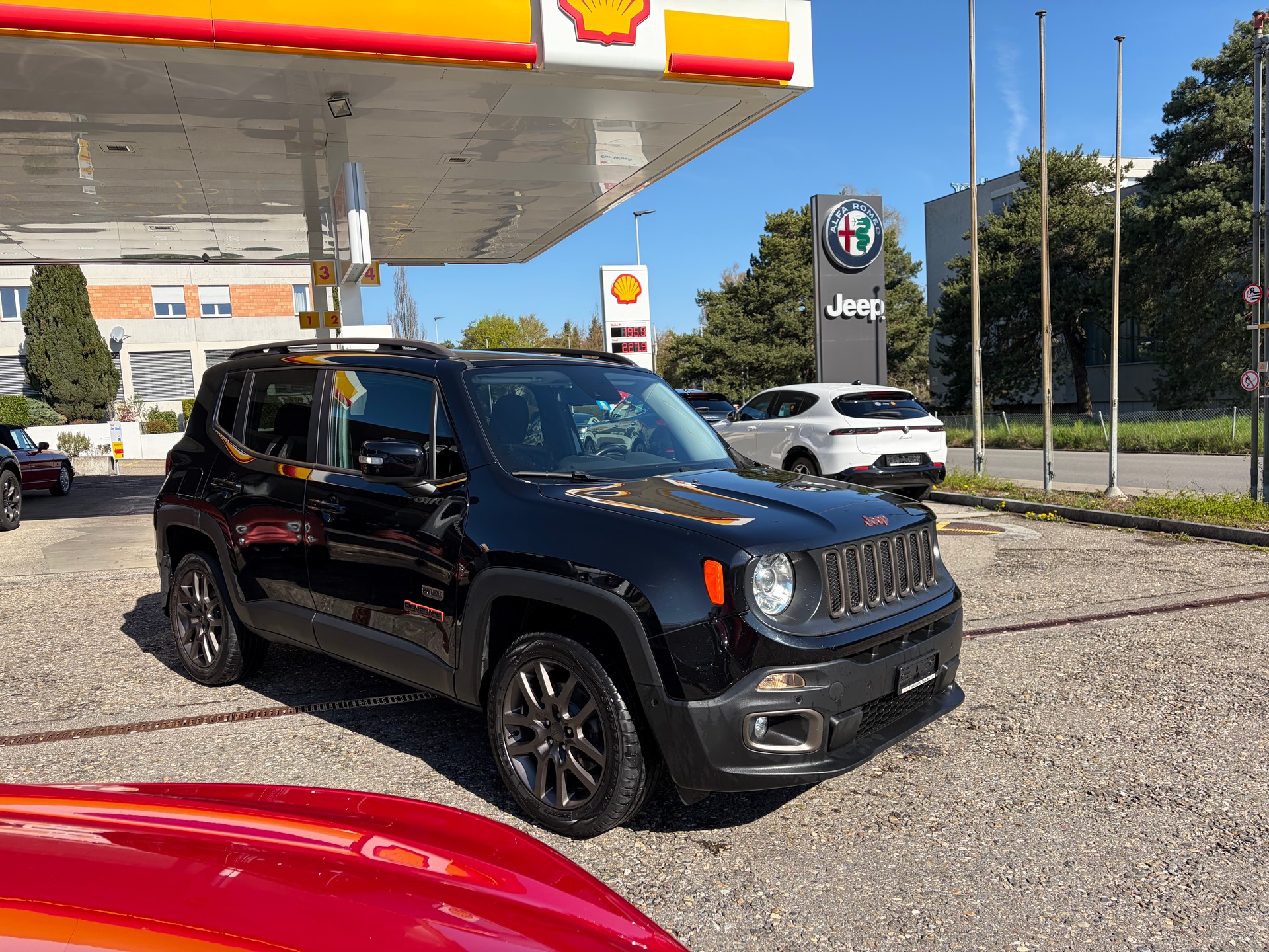 JEEP Renegade 1.4 Turbo 75th Anniversary AWD-image-3