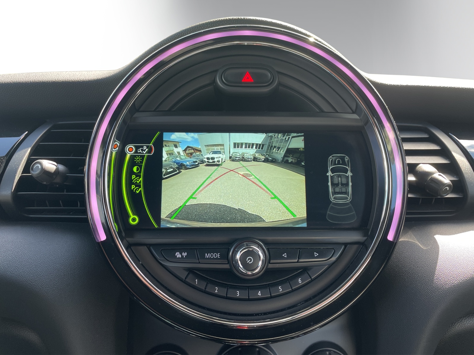 MINI Cooper John Cooper Works Cabriolet Steptronic-image-22